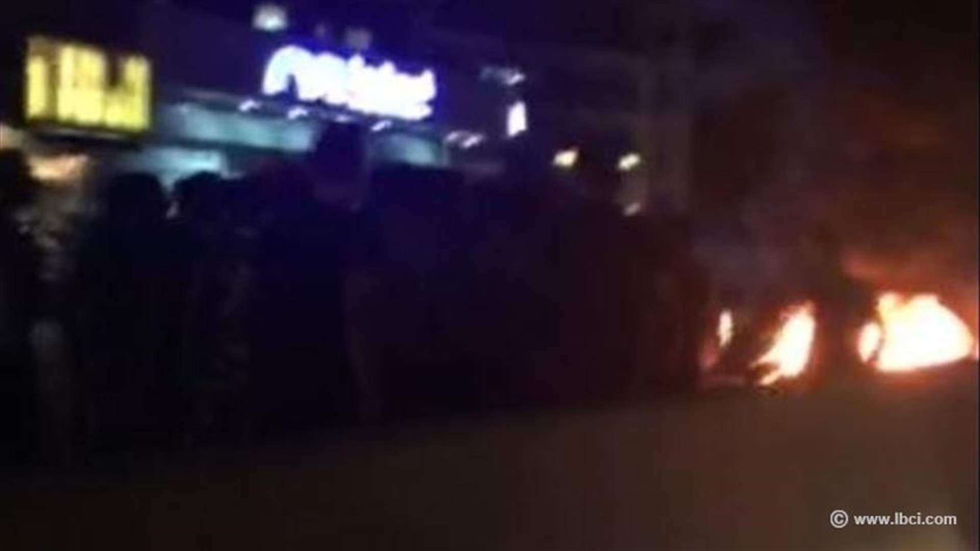 قطع طريق جونية إلى ذوق مصبح لبعض الوقت