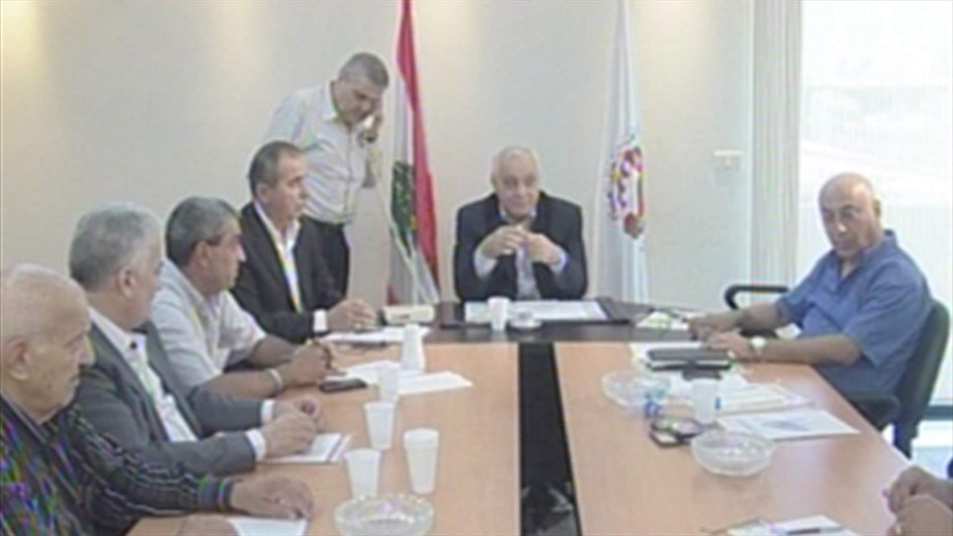 تصحيح الاجور بين اصرار العمال وتروي اصحاب العمل