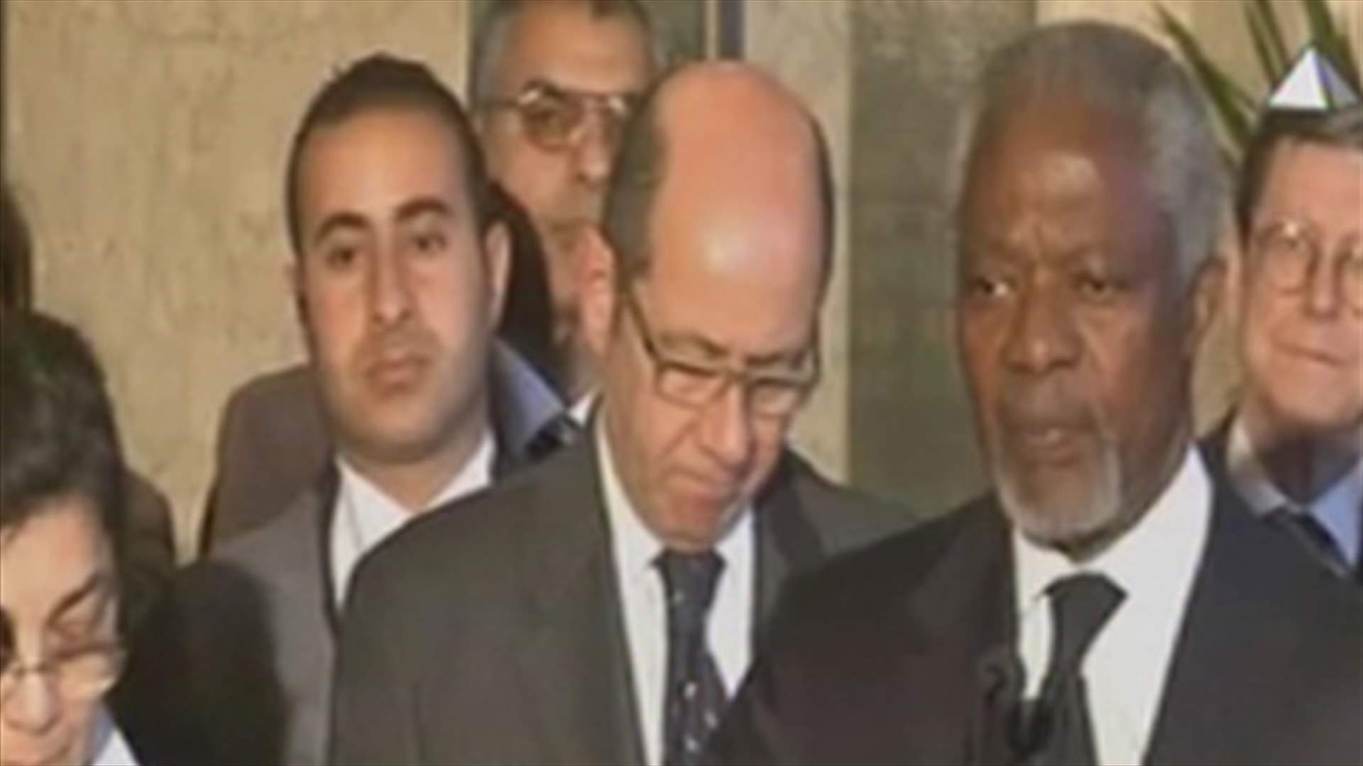 أنان يحذر من حسابات خاطئة بشأن سوريا..وغول يعارض أي تدخل من خارج المنطقة