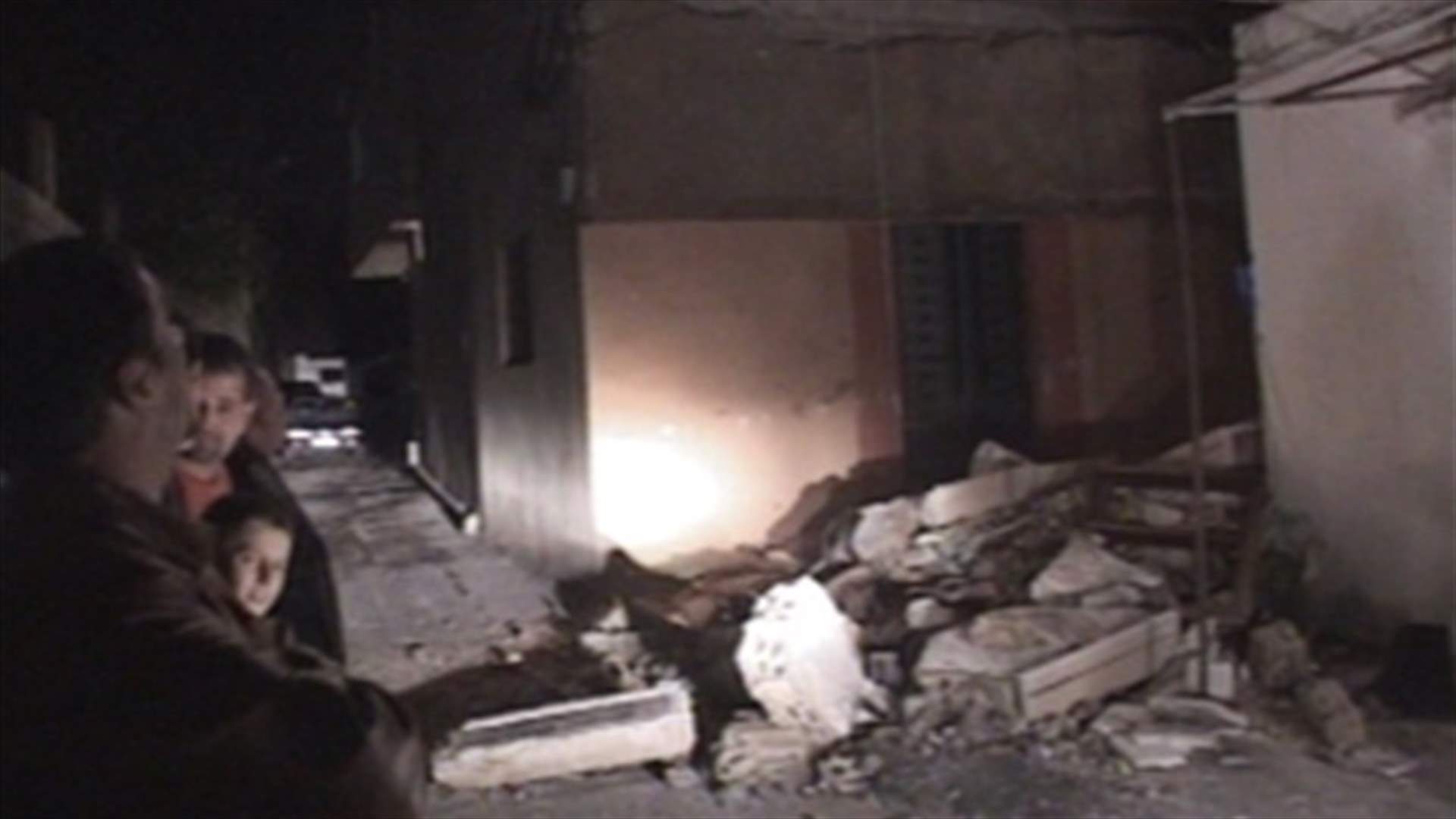 Building collapse in Tyre, residents miraculously survive