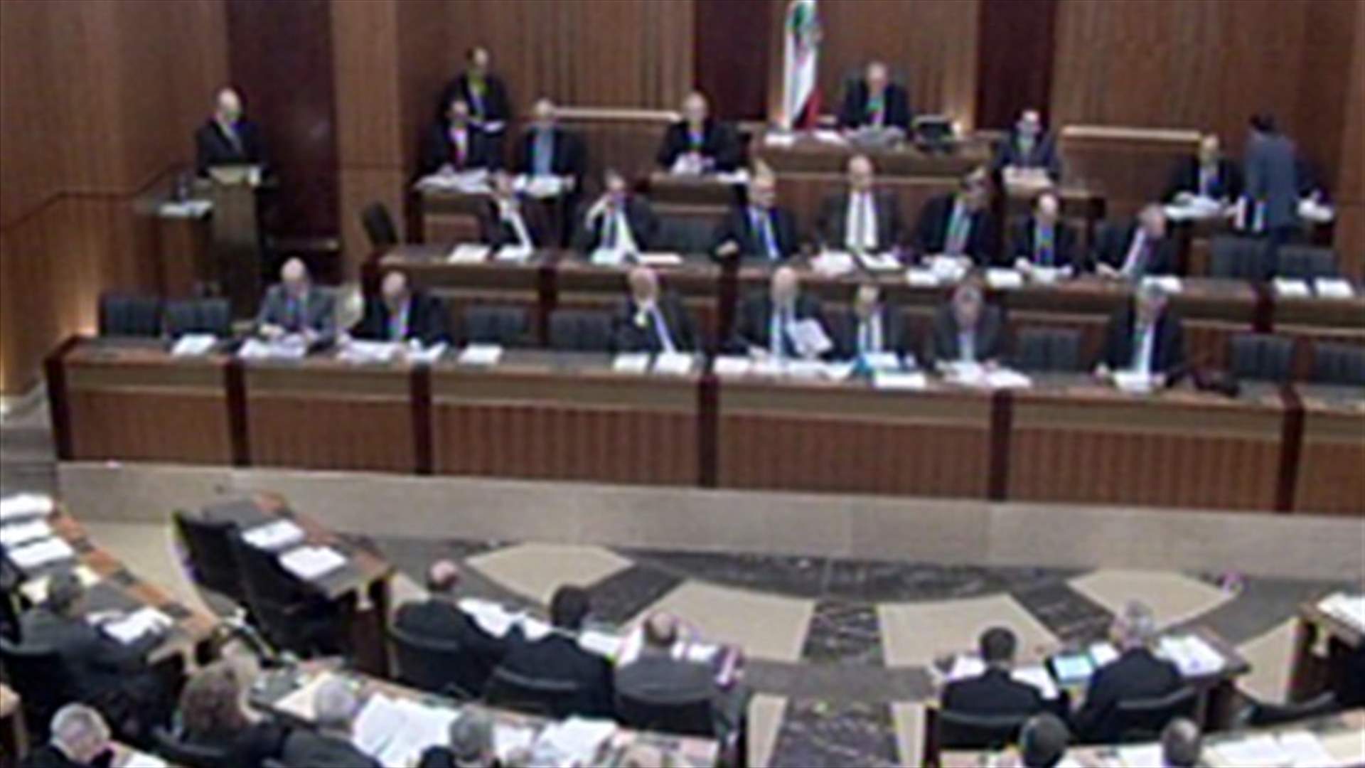 مجلس النواب يصادق على تخفيض السنة السجنية ويقر قانون بدل النقل