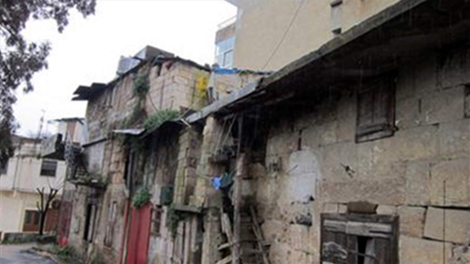 انهيار مبنى من طبقتين في قضاء زغرتا وسقف منزل في المنية 