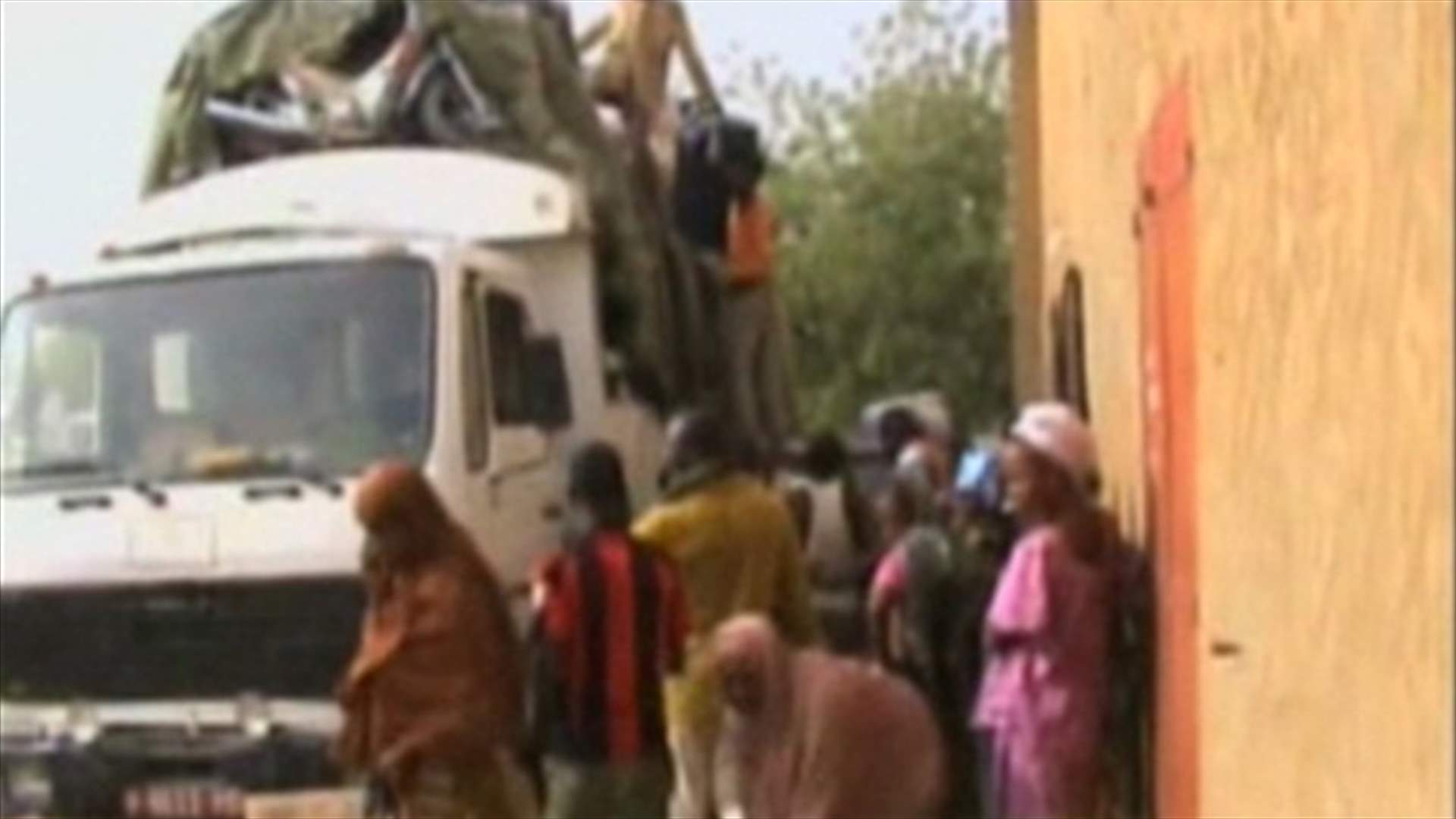 Mali rebels plant flag in Timbuktu     