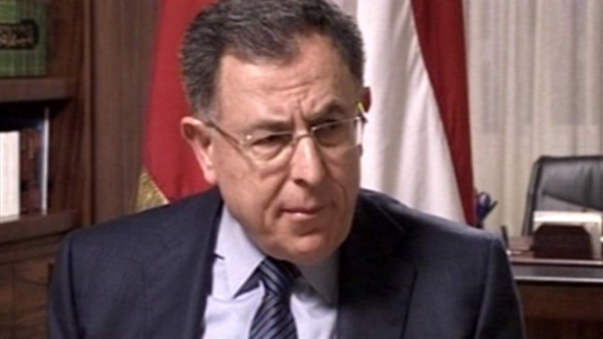 Siniora disappointed with cabinet decision to lease power-generating ships