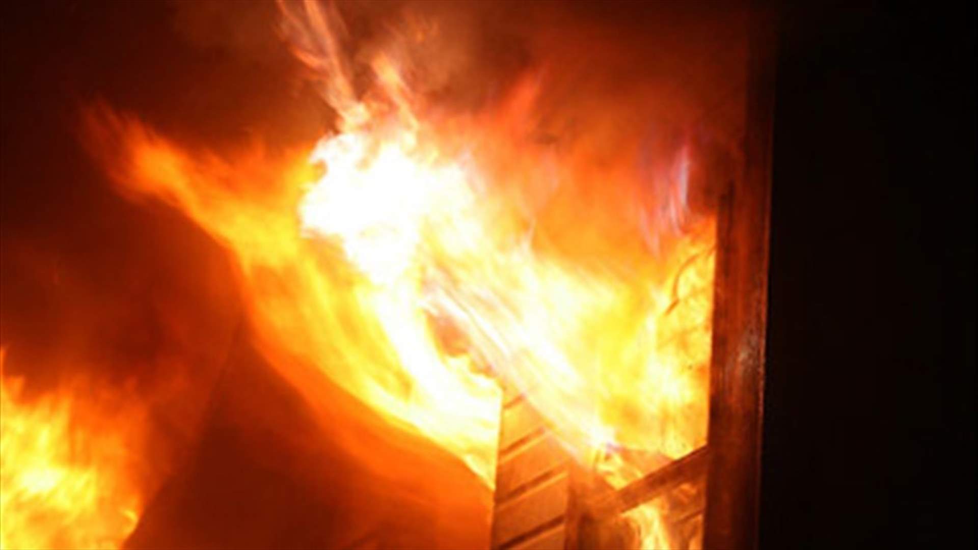 Fallen candle kills two children in Tripoli 