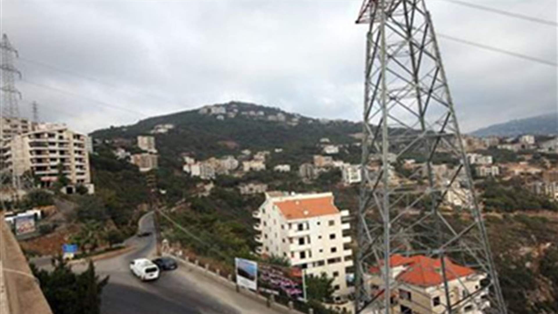 Ain Saadeh residents rally against high-voltage cables 