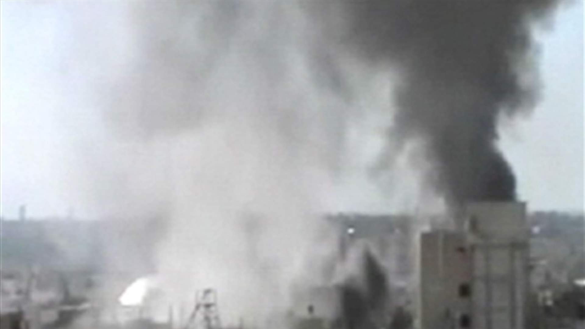 Violence dims Syria truce hopes, over 100 killed