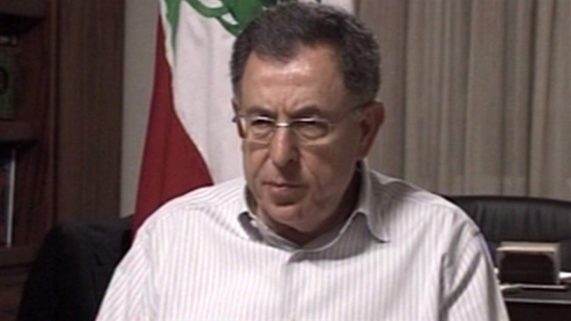 السنيورة يرحب بالتوافق على تمكين اللبنانيين من التصويت في الخارج 