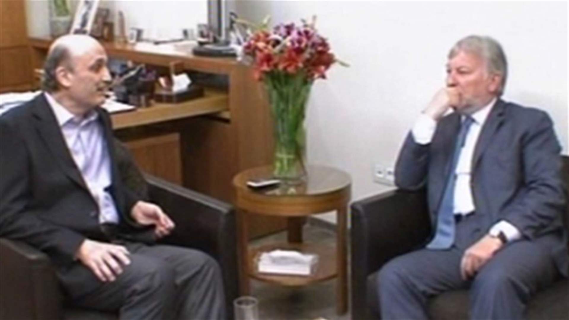 Pietton meets with Geagea, condemns assassination attempt  