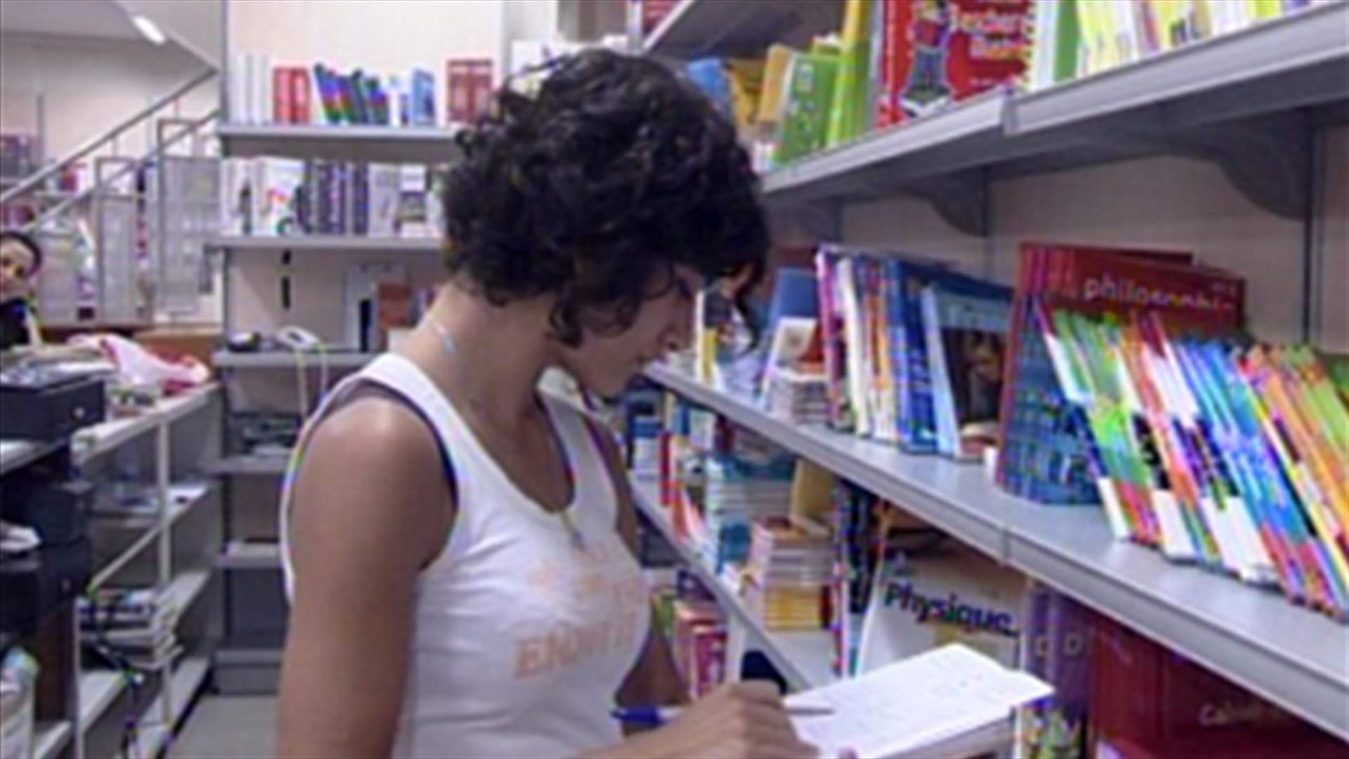 Book prices weigh heavily on parents 