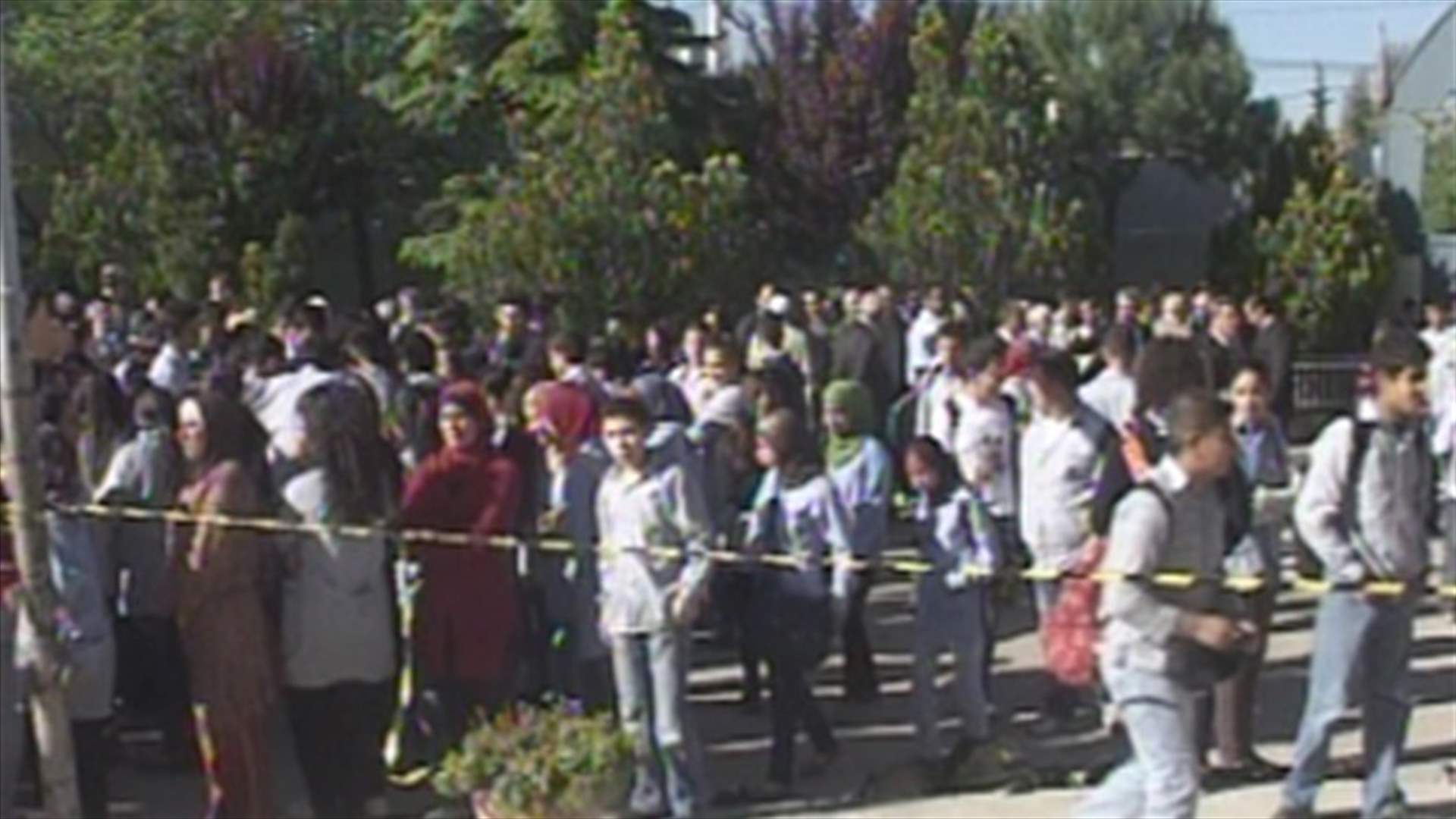 Saadnayel students out of class for fear of building collapse