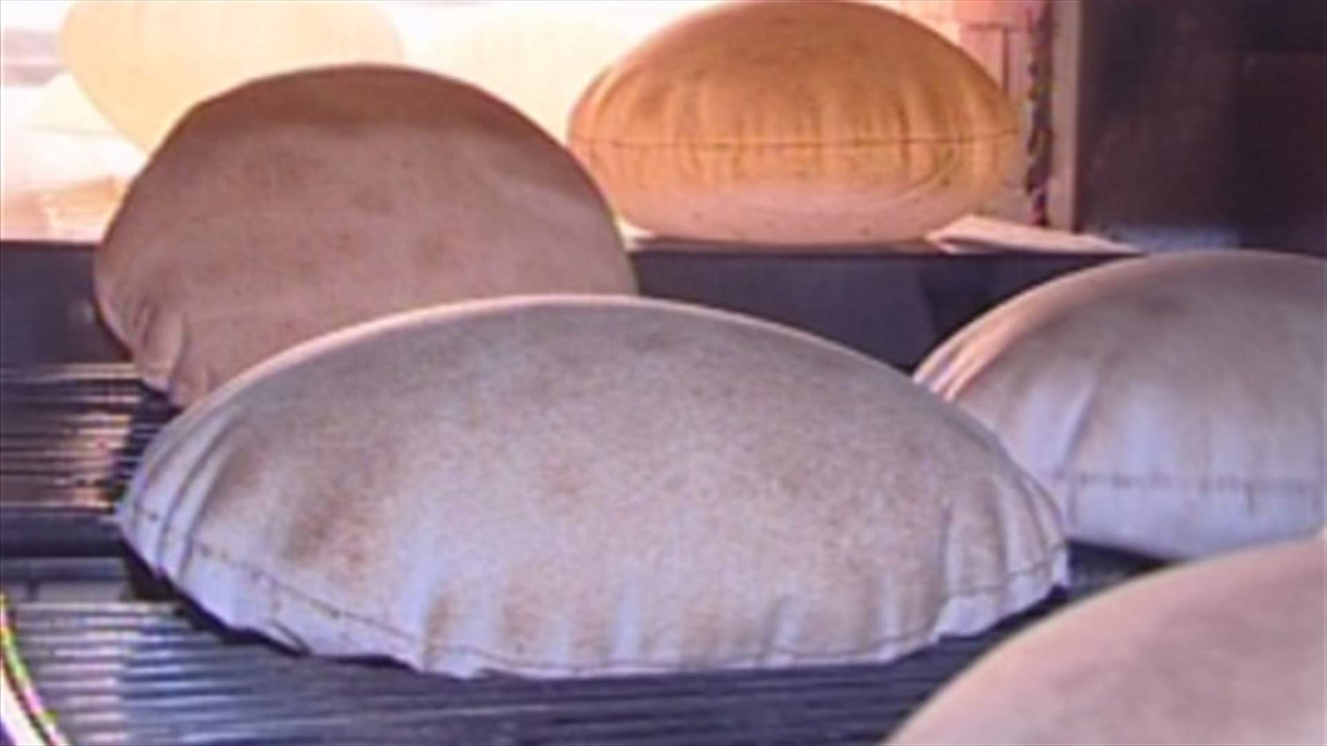 Lebanese citizens’ daily bread in danger until flour subsidization decision emerges  