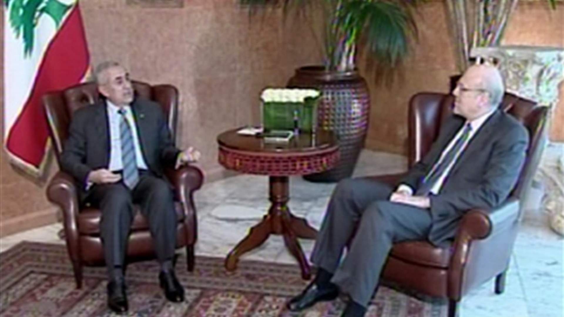 Sleiman, Mikati discuss current situation 