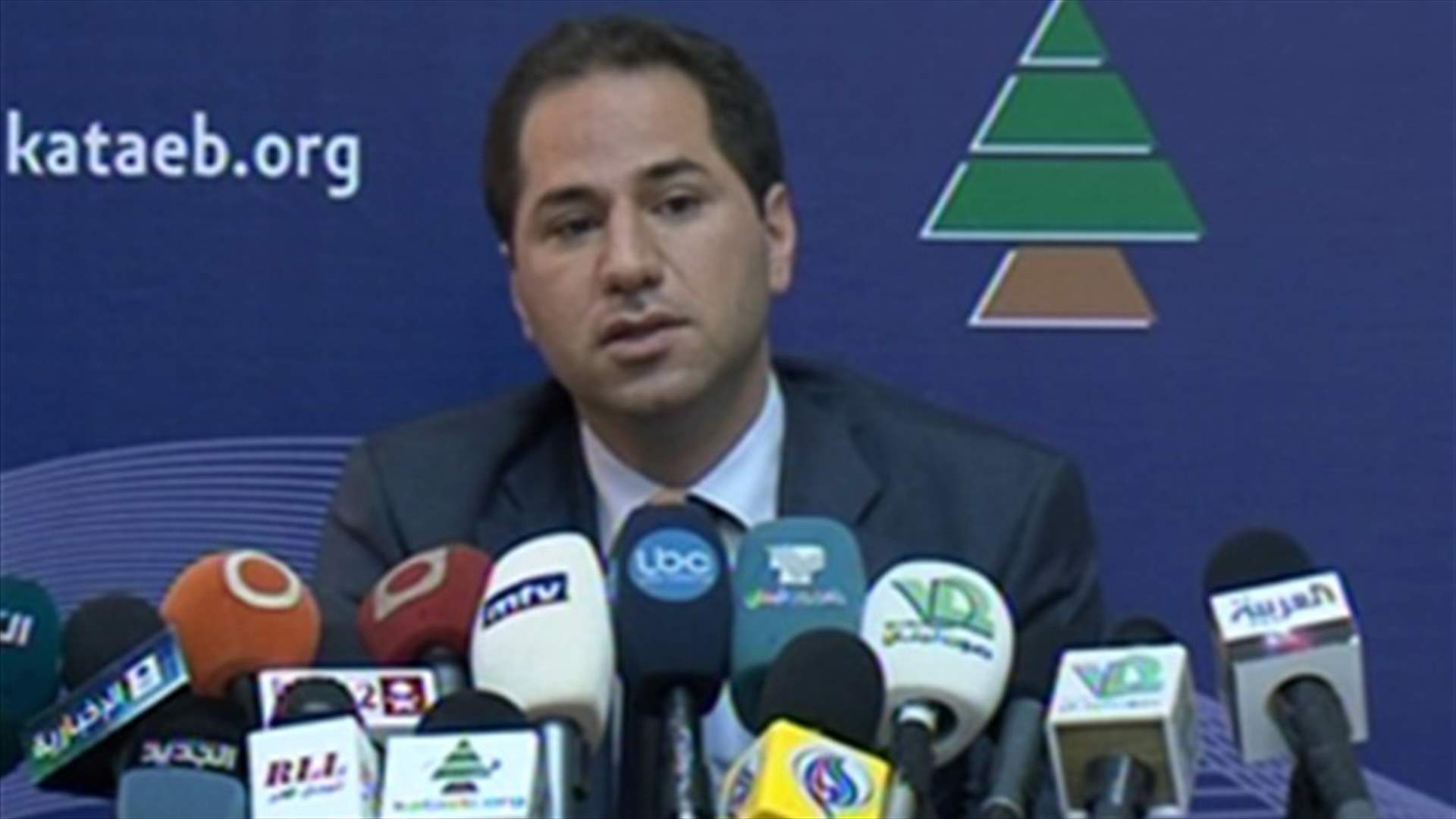 Gemayel: Hezbollah controls two authorities