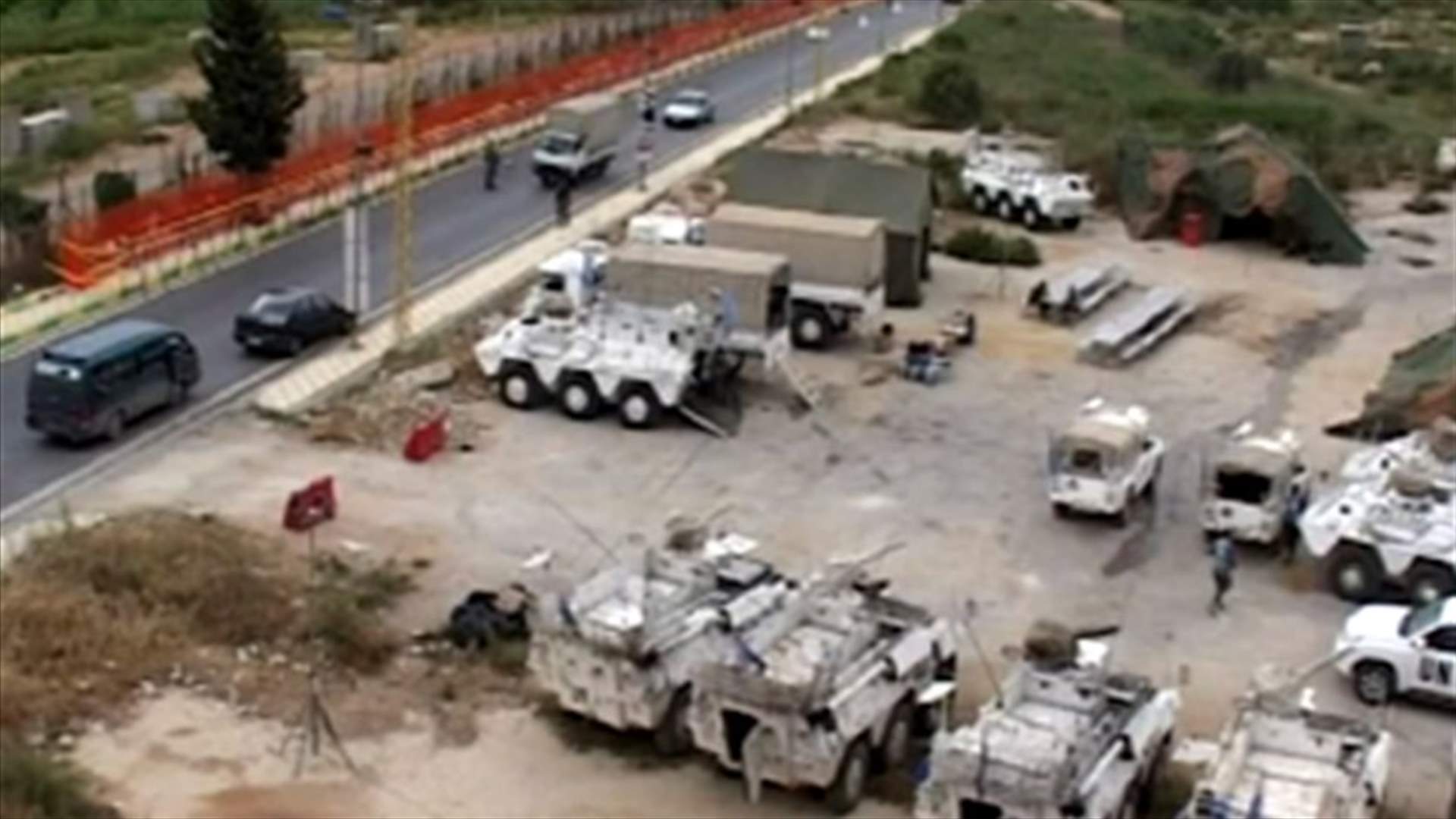 Israeli Army trains, continues building separation wall along Blue Line 