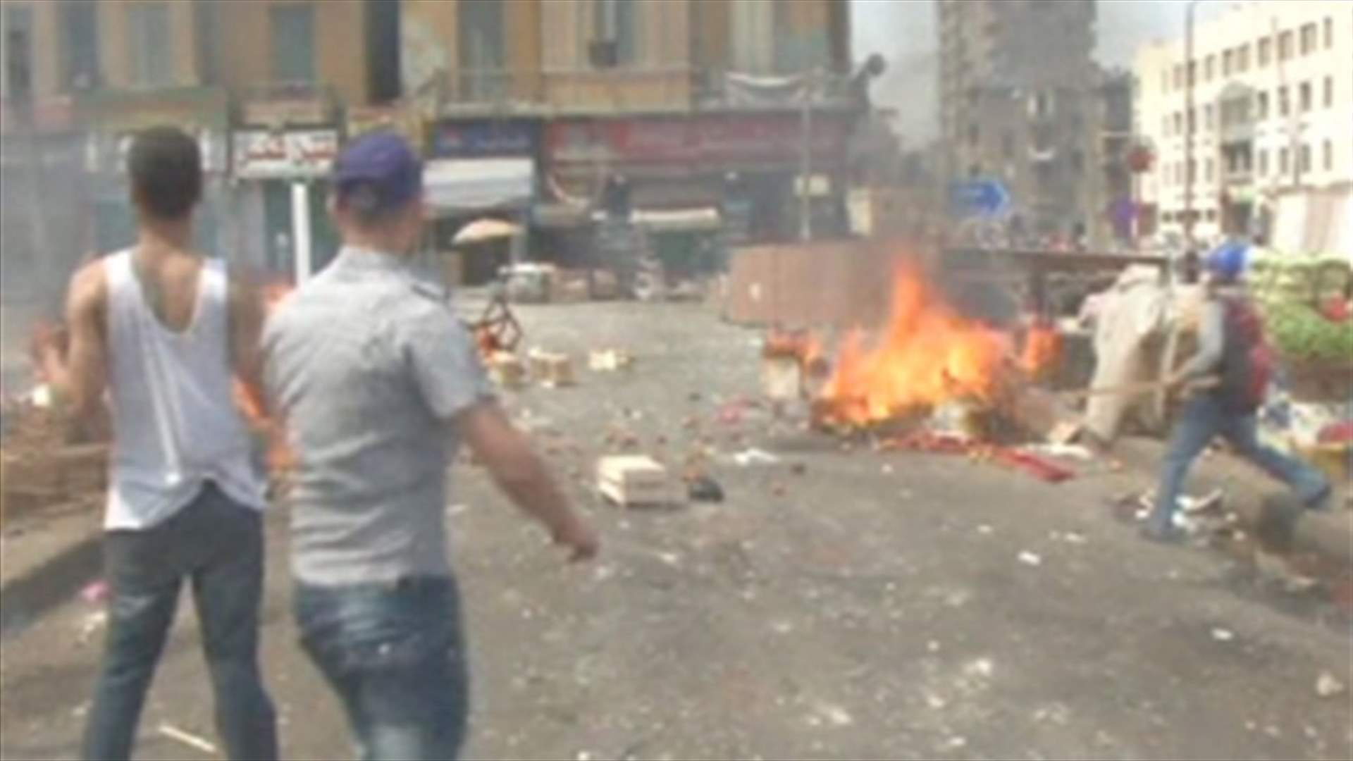 Egypt sends troops to calm clashes in Cairo, 20 dead