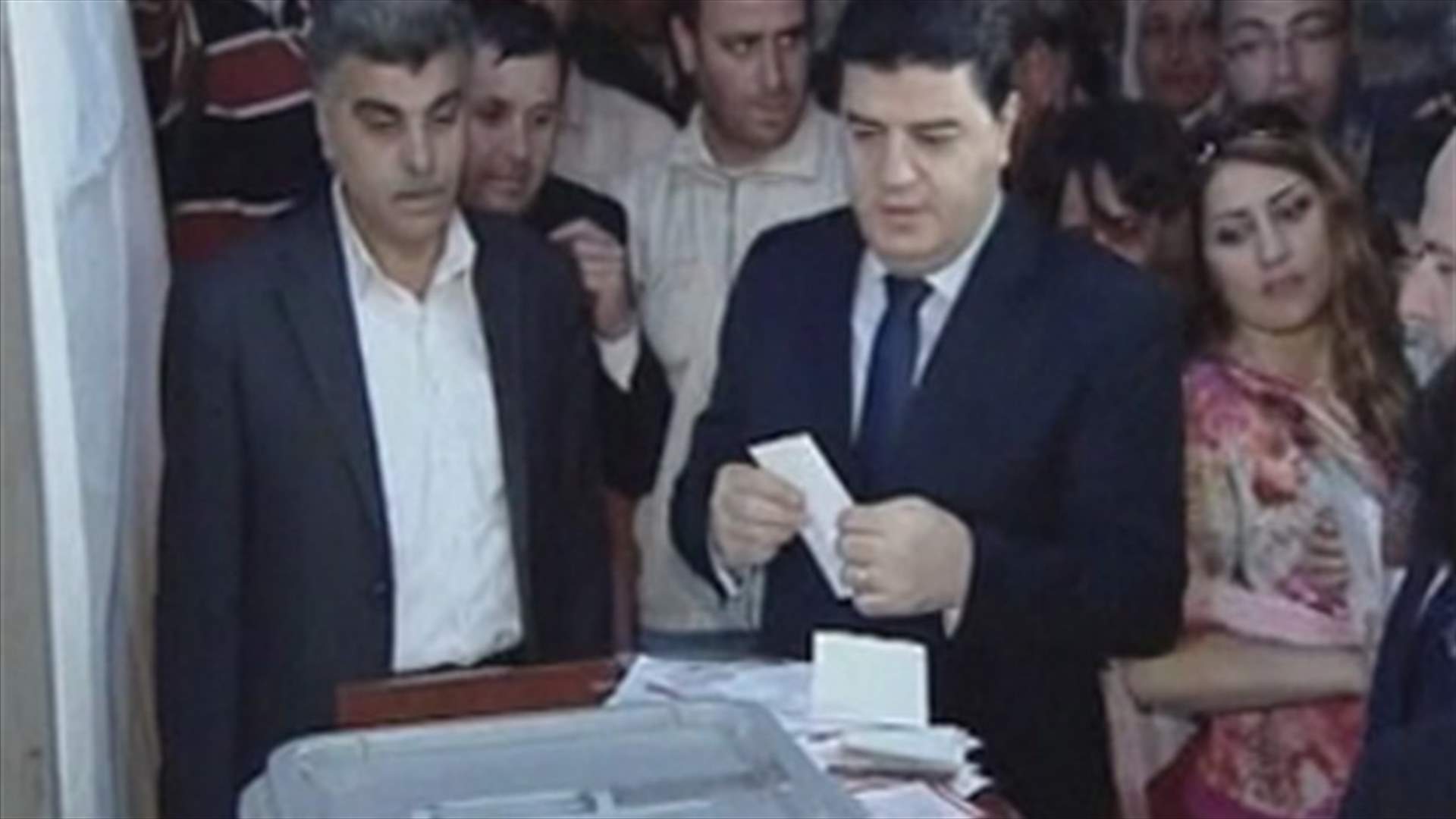 السوريون اقترعوا...والمراقبون واصلوا مهمتهم