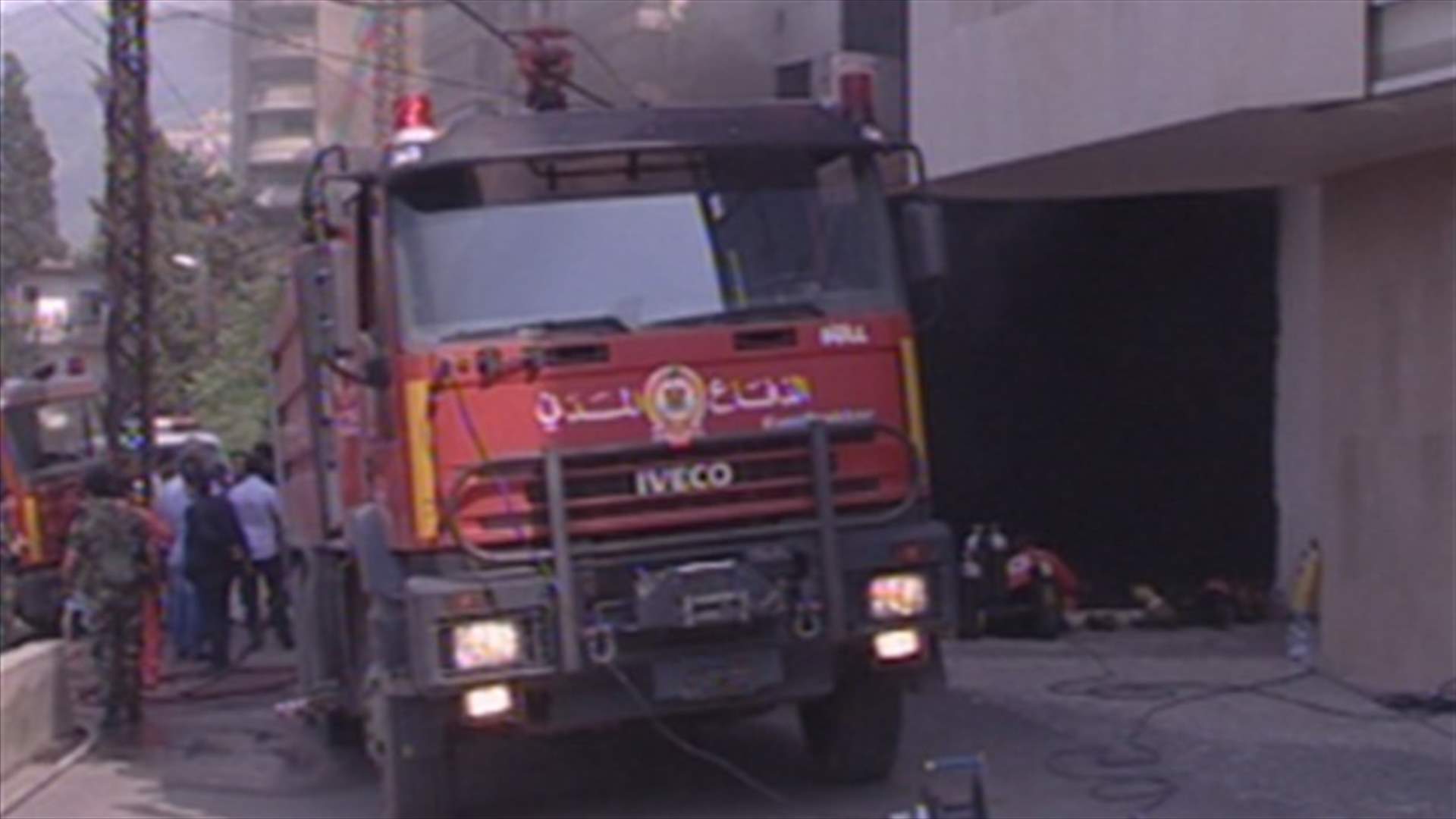 Fire breaks out in parking of Awtar Center in Kaslik 