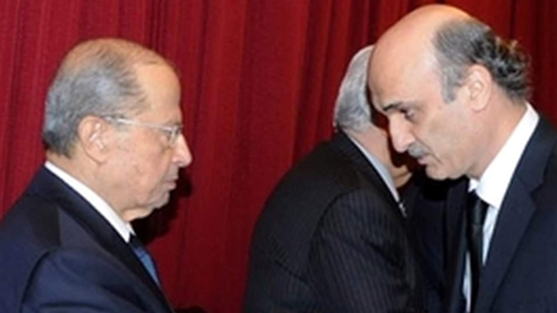 Aoun files lawsuit against Geagea over recent assassinations  