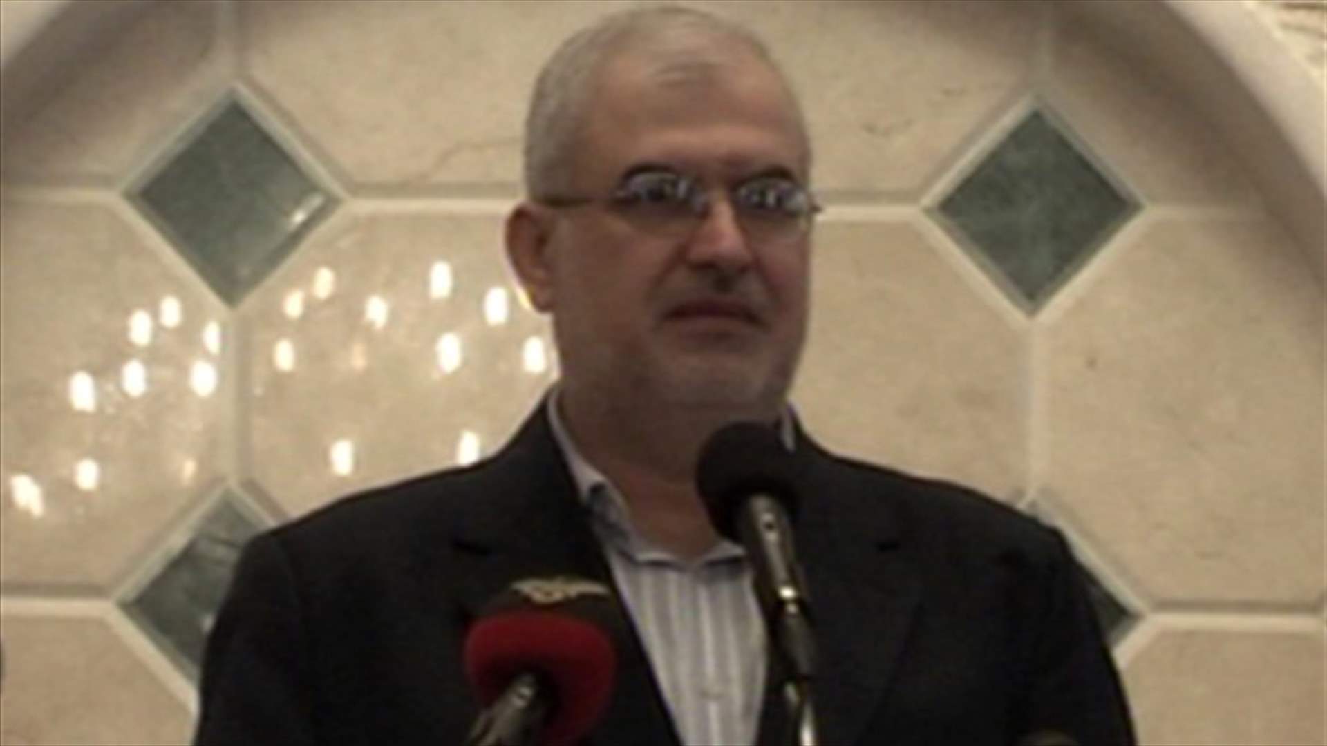 رعد : سنقطع اليد التي ستمتد على لبنان من الخارج