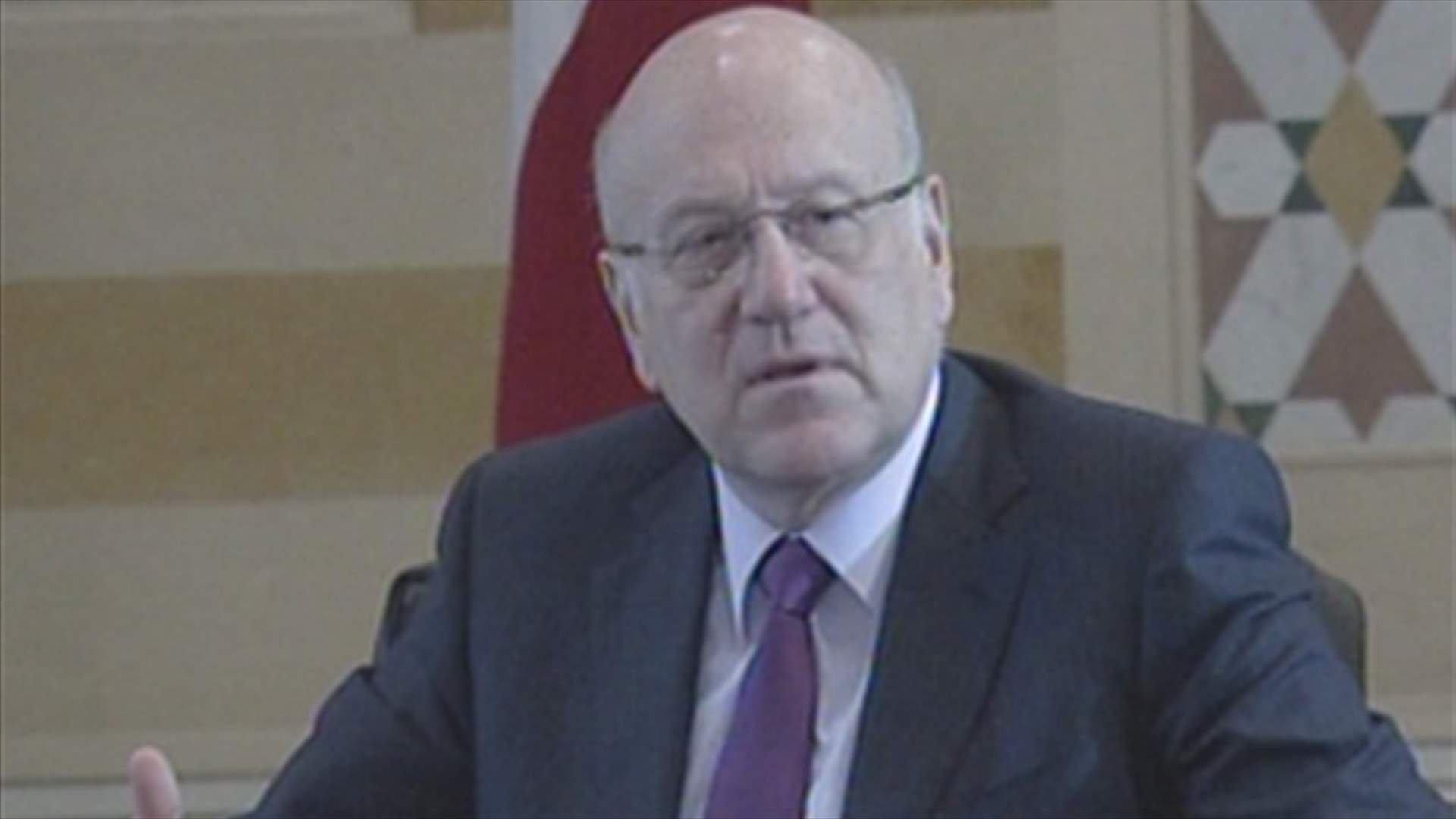 Plumbly briefs Mikati on UN efforts to ease tensions 