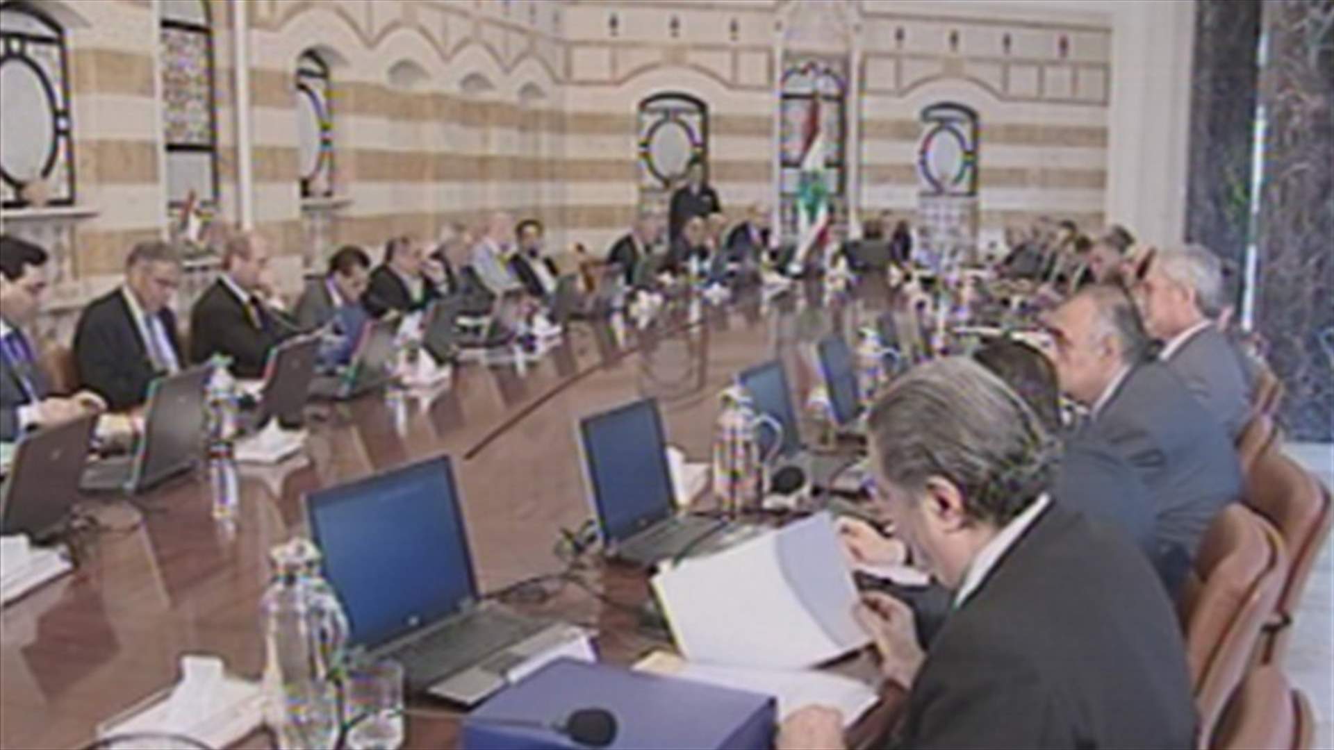 Cabinet to tighten security measures, impose state authority