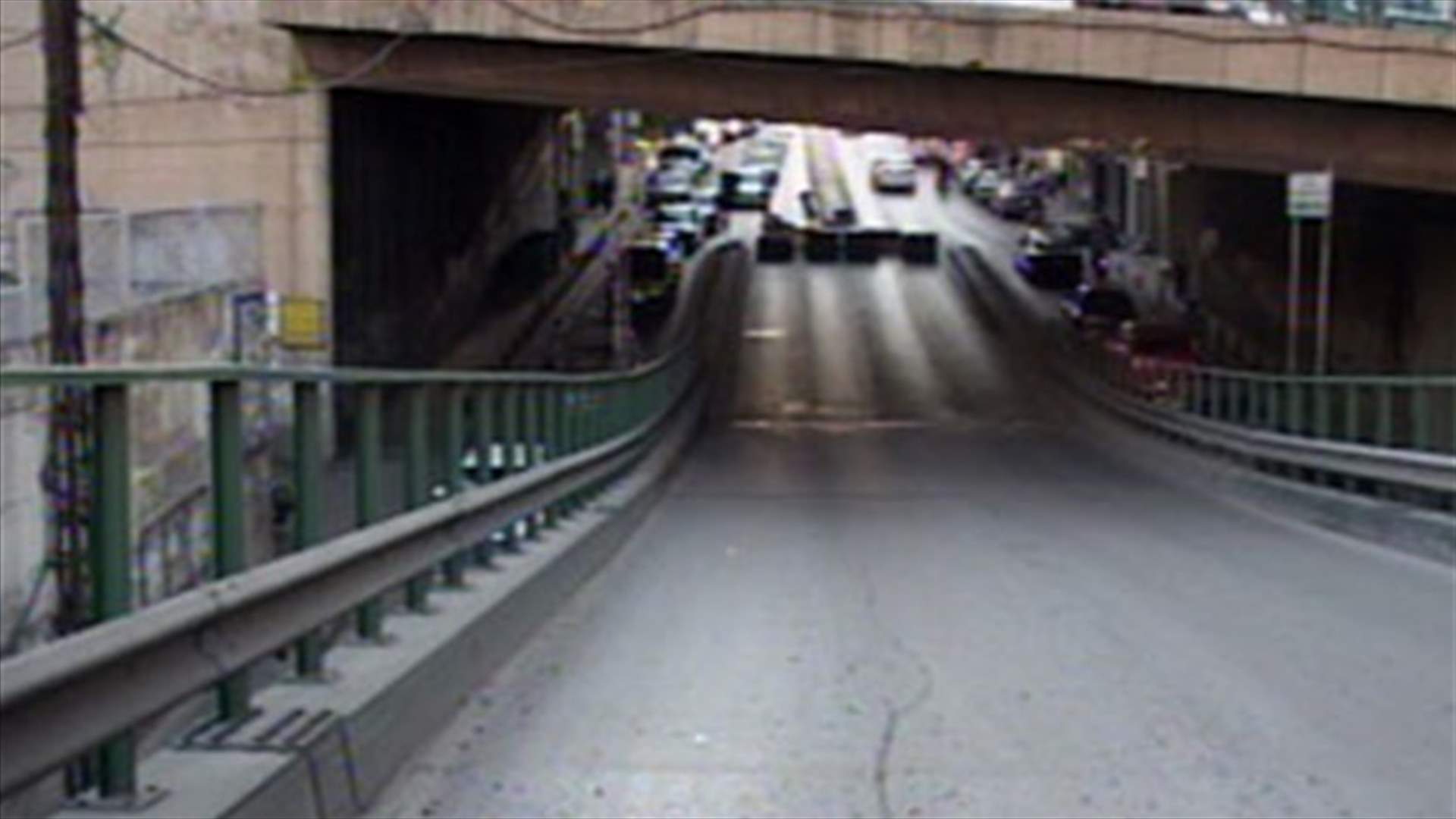 Parts of Hawd al-Wilaya Bridge in al-Basta collapsed