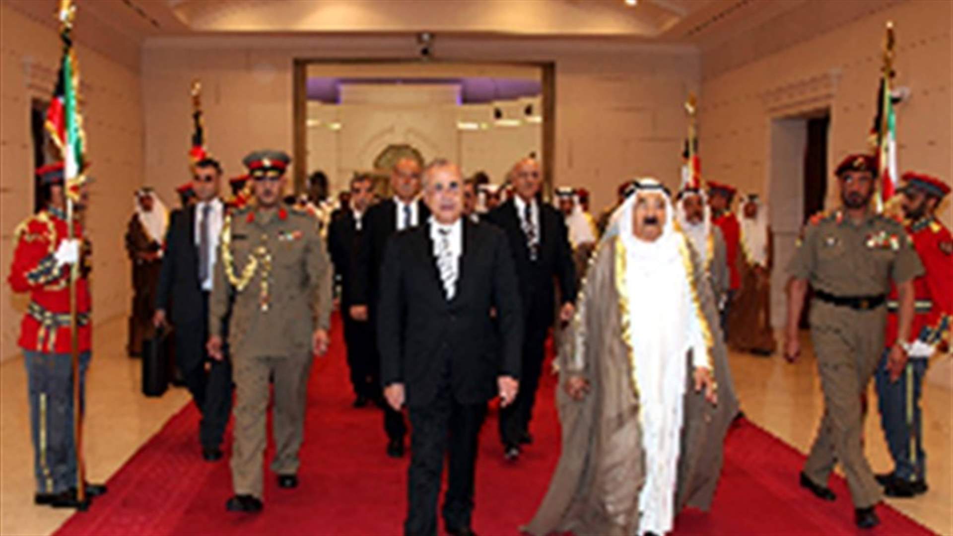 Sleiman holds talks with Kuwaiti Emir