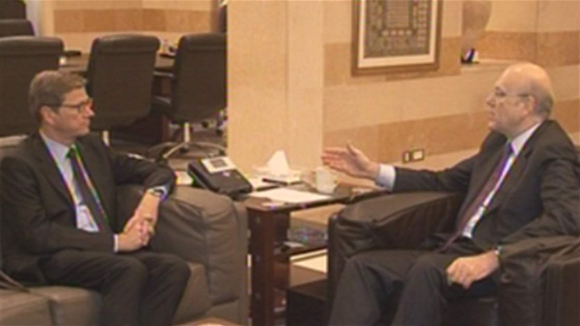 Westerwelle meets Lebanese officials, warns against “regional explosion”