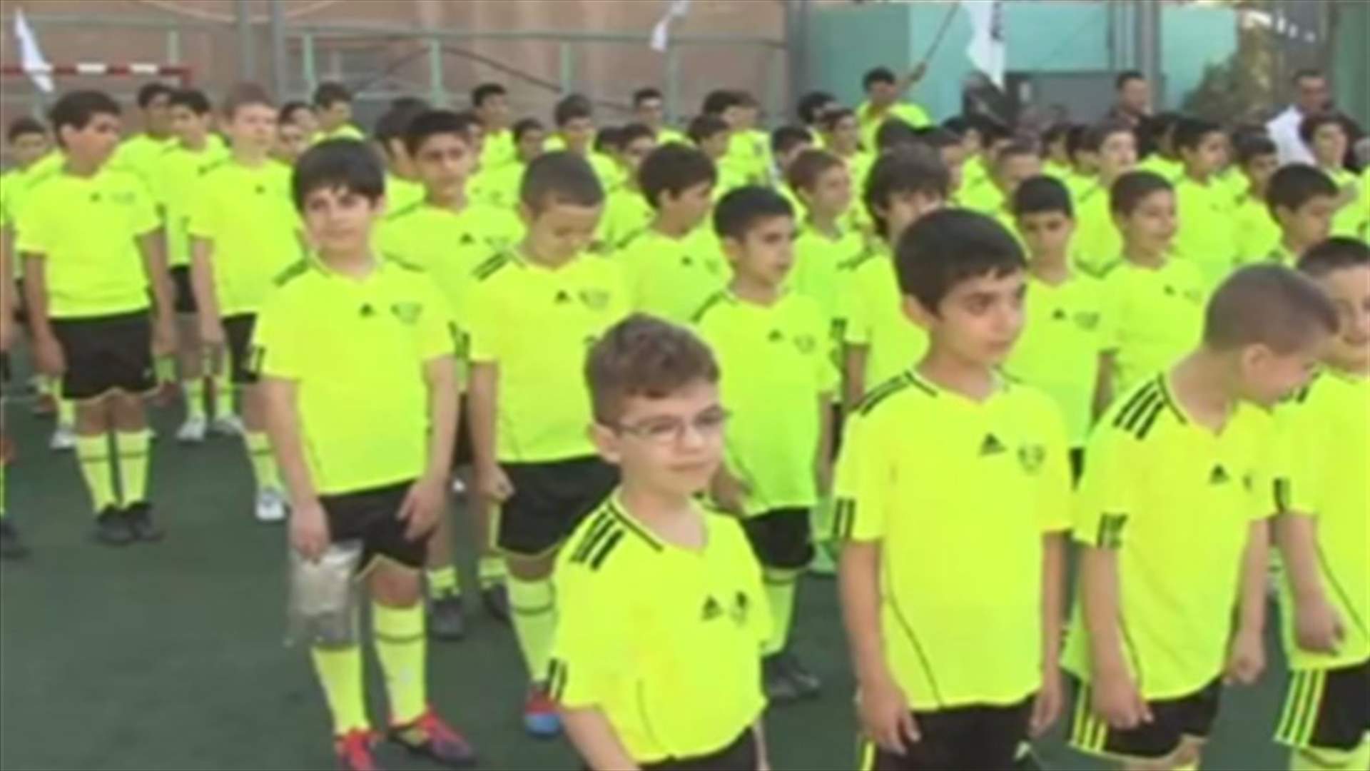 تخريج 100 لاعب كرة قدم لتحفيز الشباب على الابتعاد عن الافات 