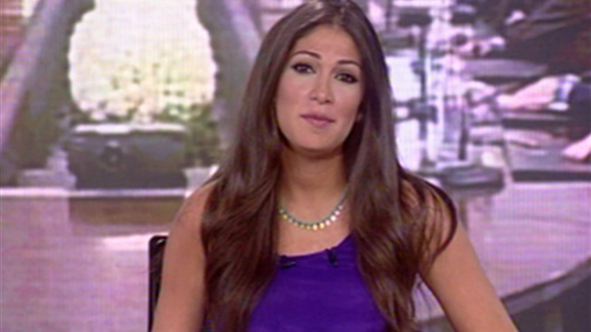 Introduction to the evening news 11-06-2012 
