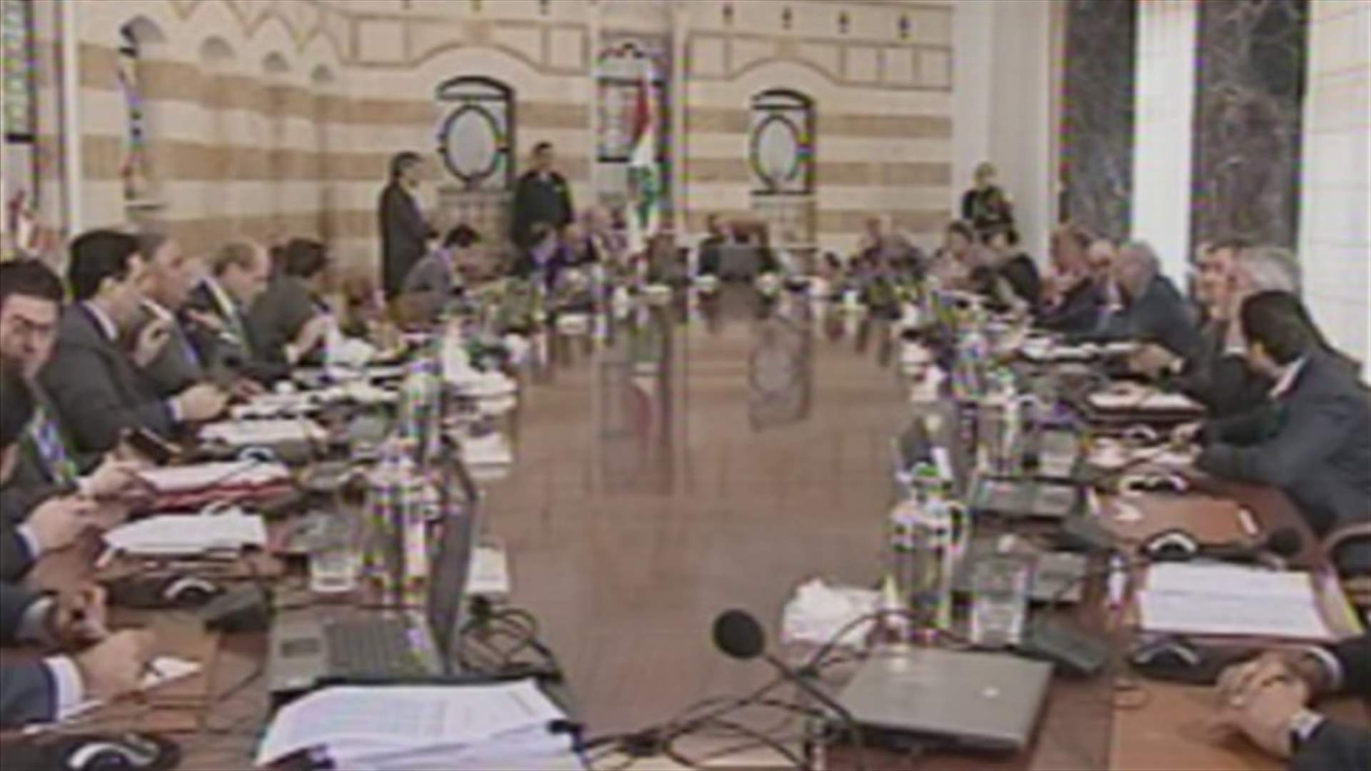 Cabinet refers public spending draft law to Parliament 