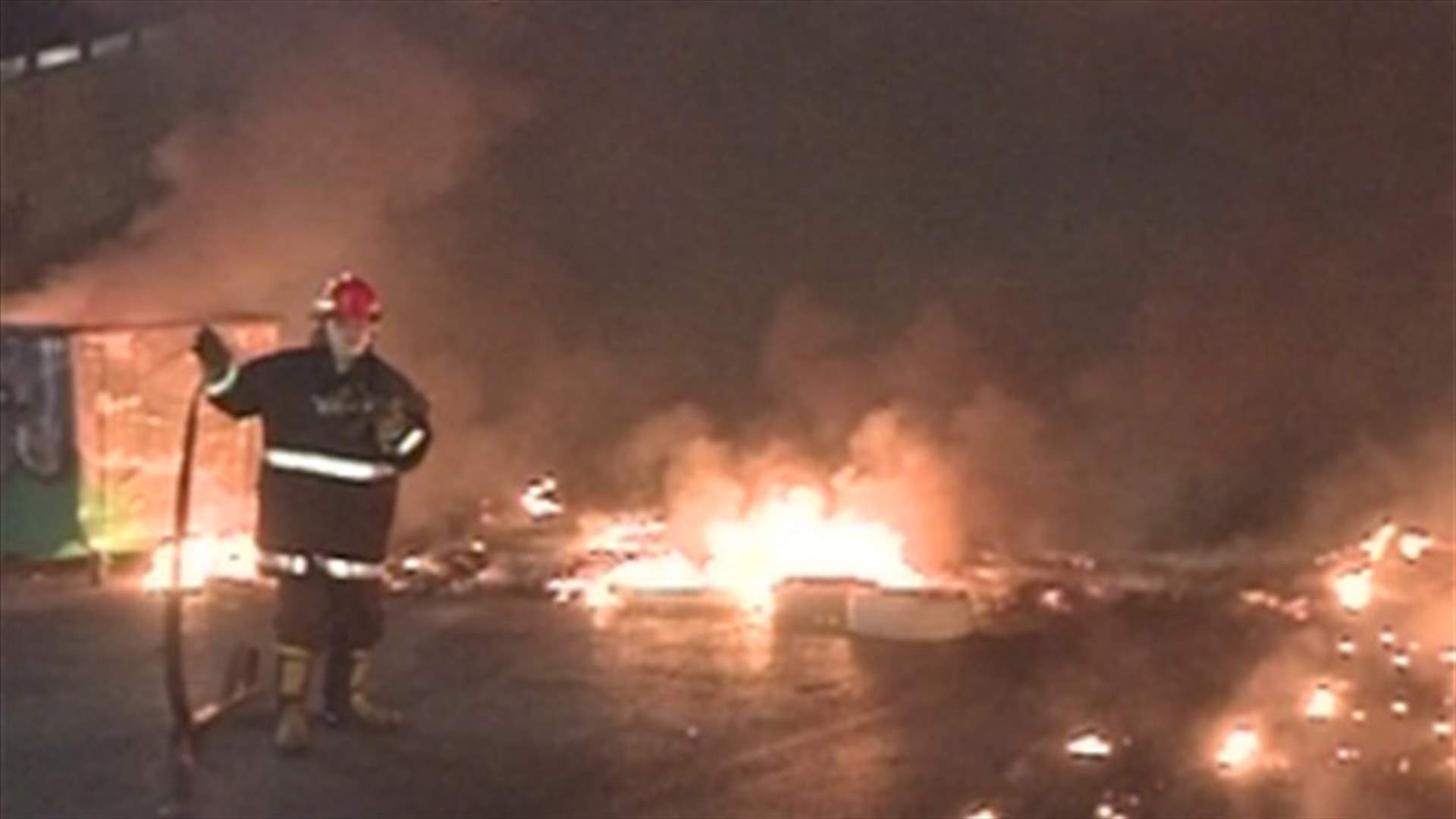 قطع طرقات وحرق دواليب احتجاجا على التقنين