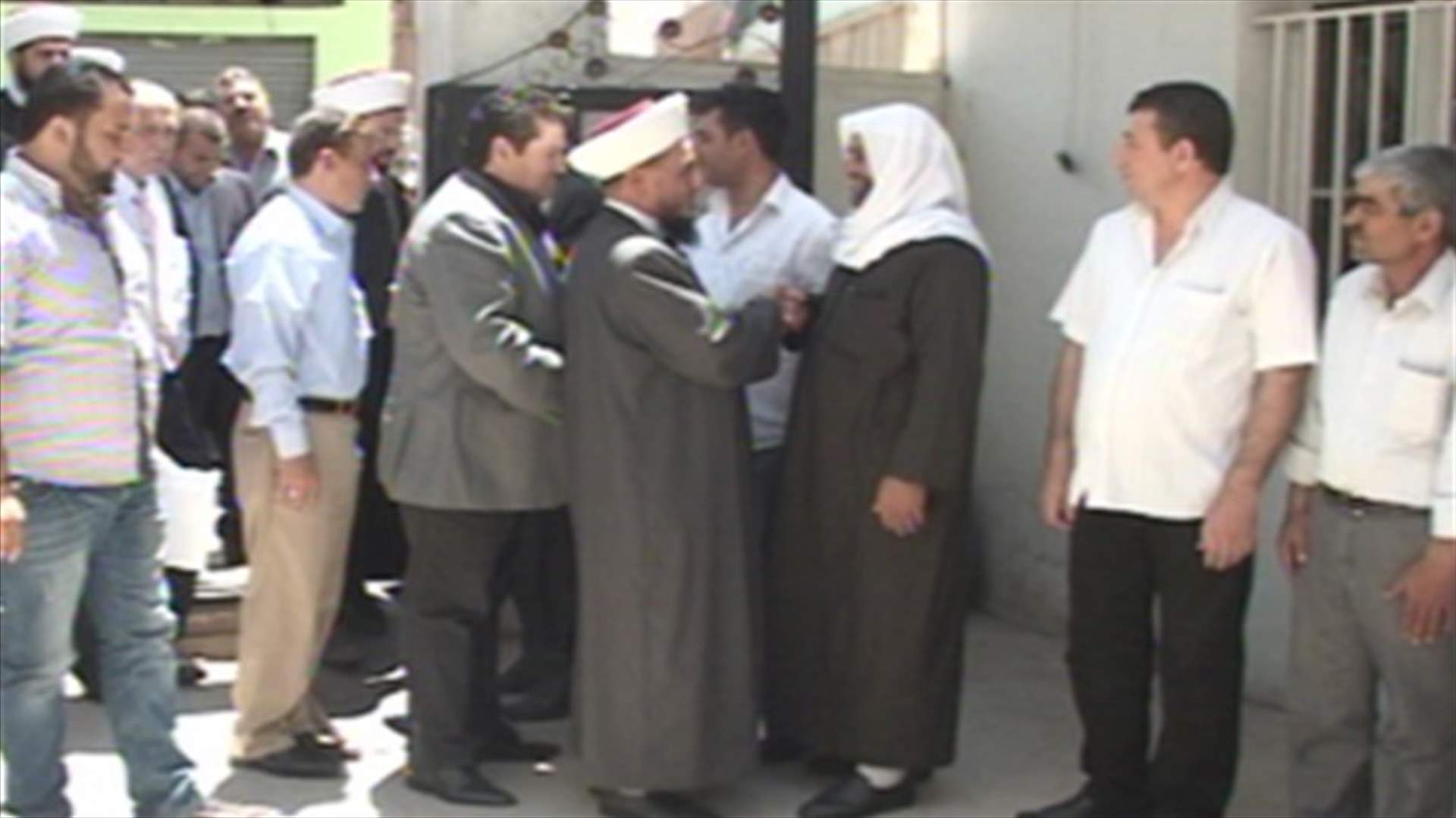 Delegation from al-Bireh town visits Arsal to support its residents