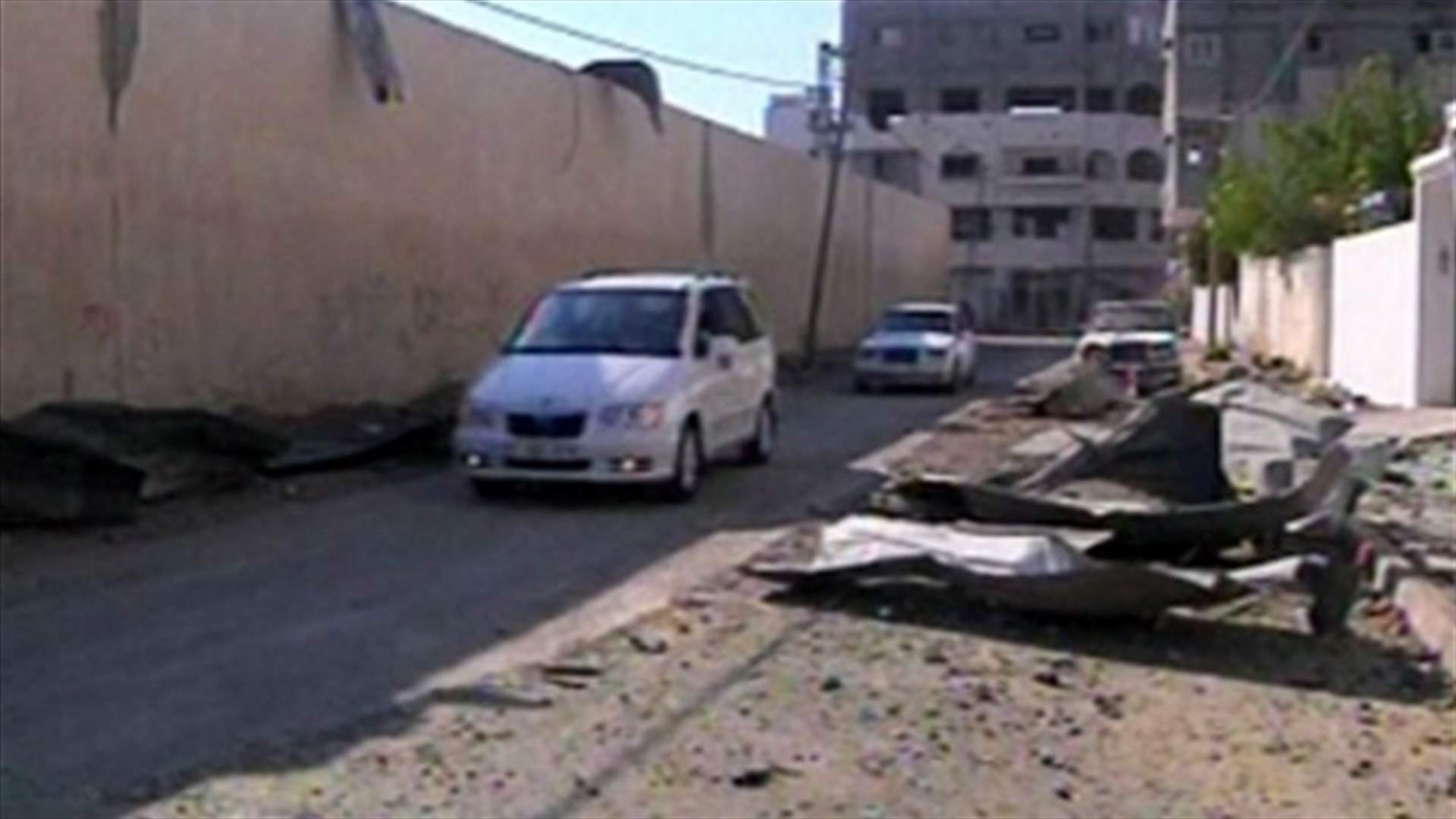 خمسة قتلى بسلسلة غارات اسرائيلية تهدد بانهاء التهدئة بغزة