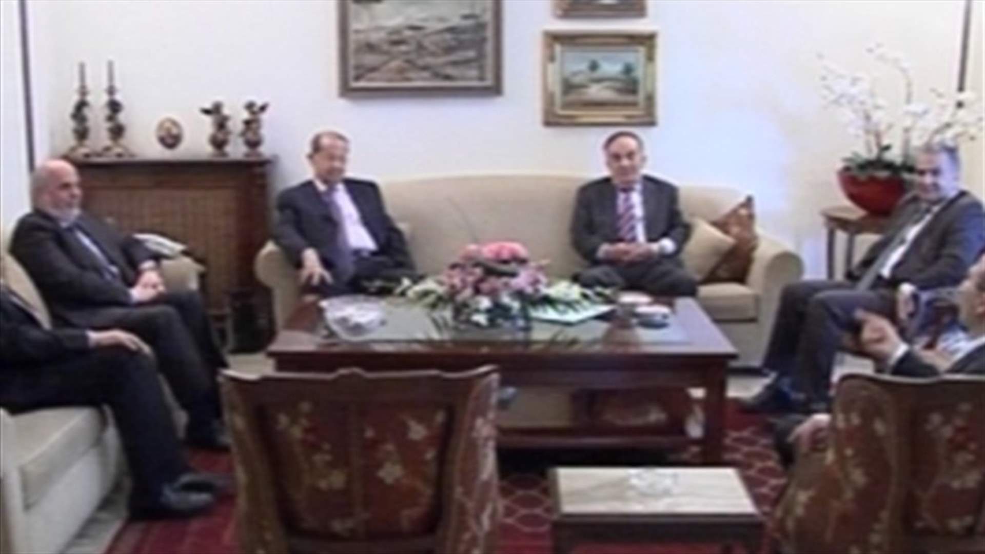 Aoun meets with MP Assaad Hardan, Syrian ambassador Ali Abdel Karim Ali in Rabiyeh 