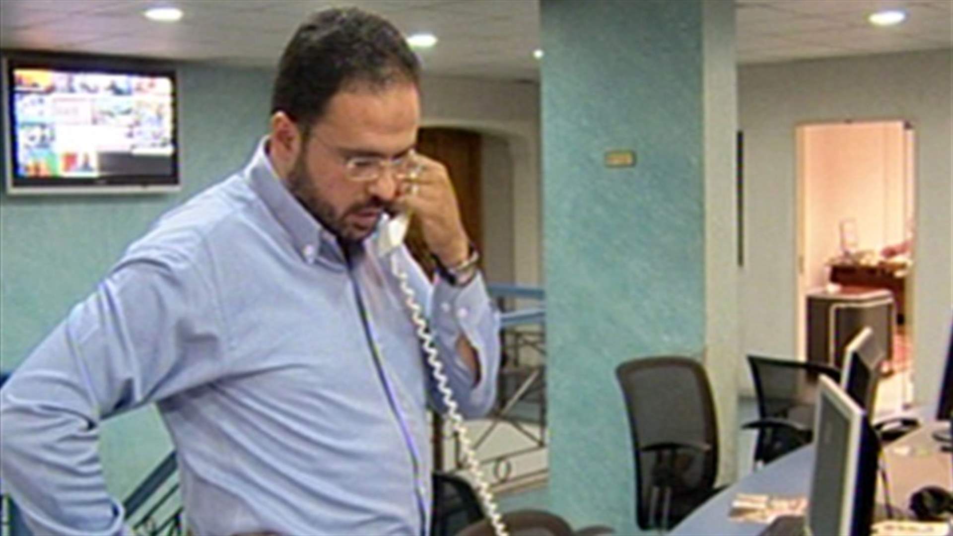 ماذا حصل مع مراسل "قناة المنار" في ذوق مصبح ؟
