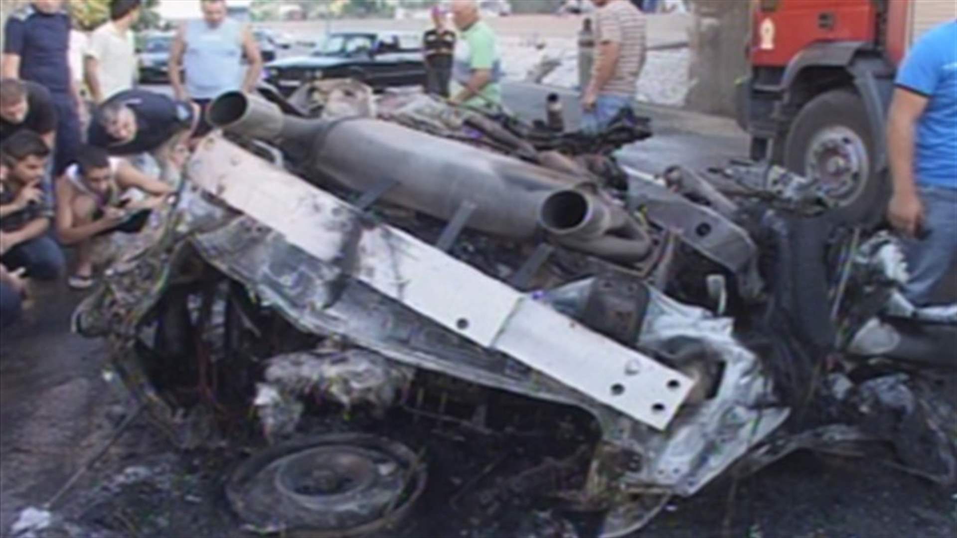 Horrible car accident kills one on Amchit highway