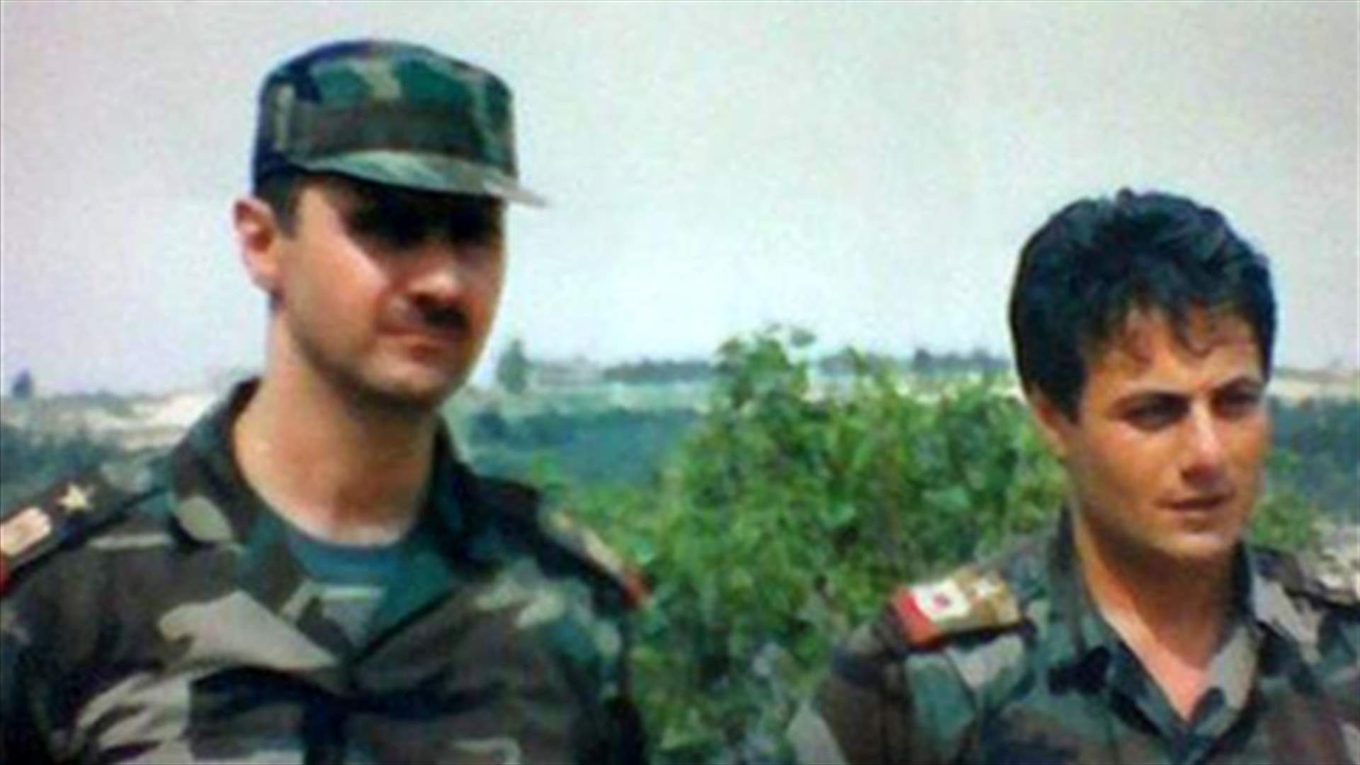 من هو مناف طلاس وكيف تحول من صديق طفولة للأسد الى عميد منشق؟ 