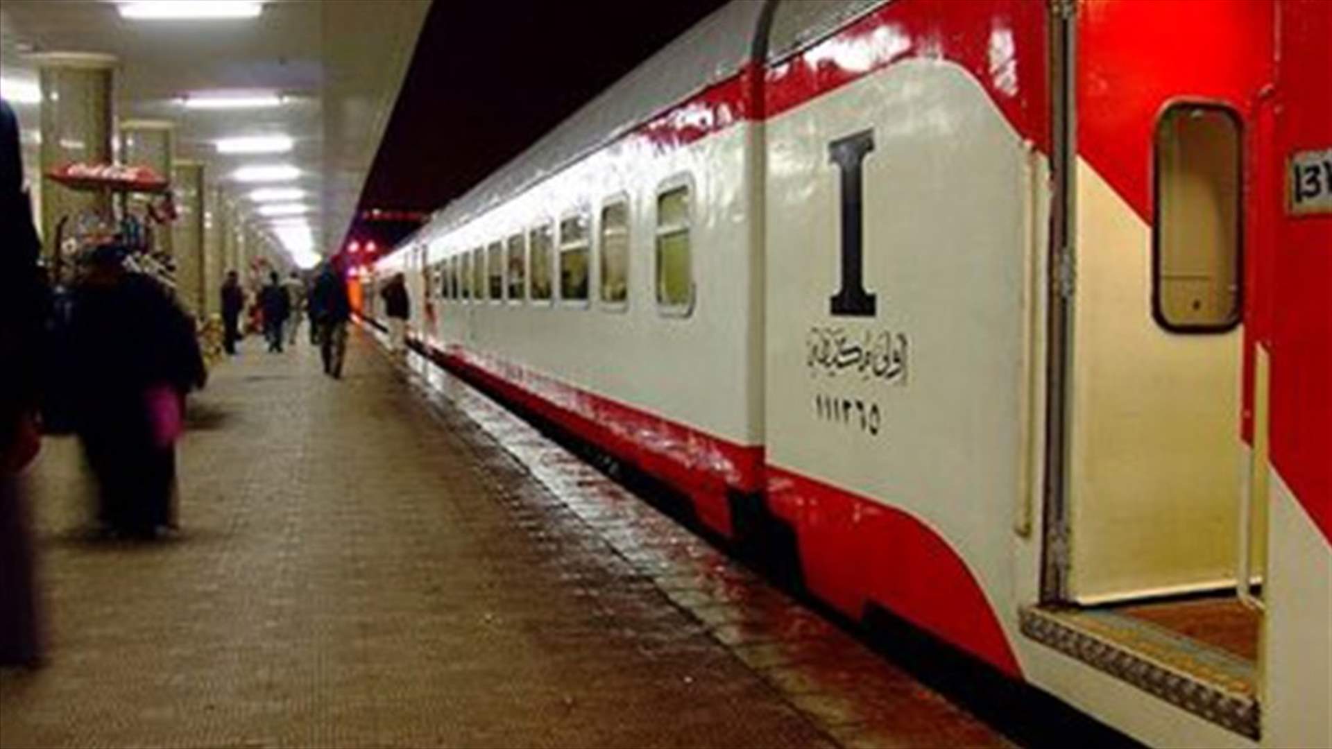 Egypt train accident injures at least 15 - sources