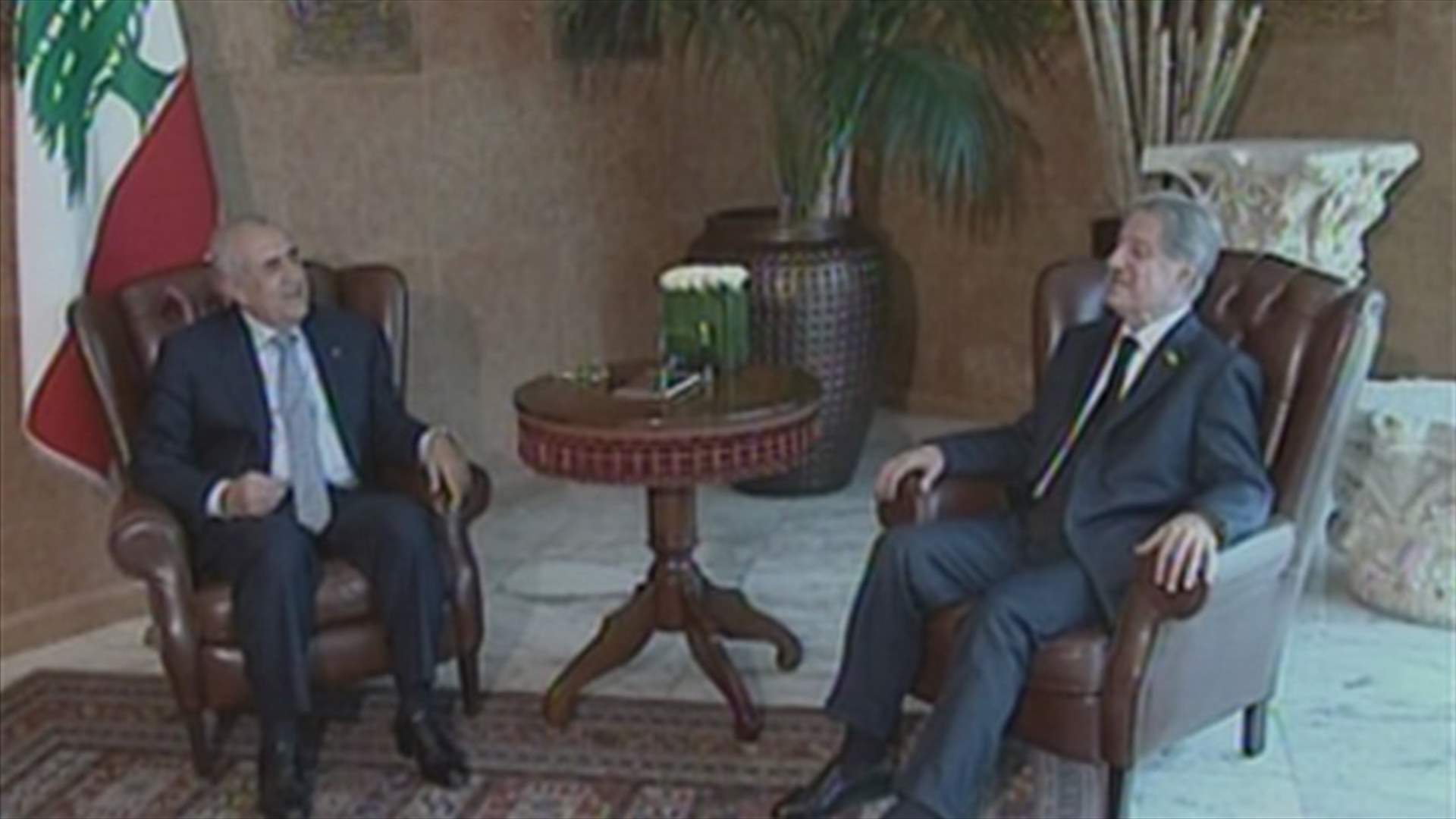 March 14th delegation,  Gemayel at Baabda Palace