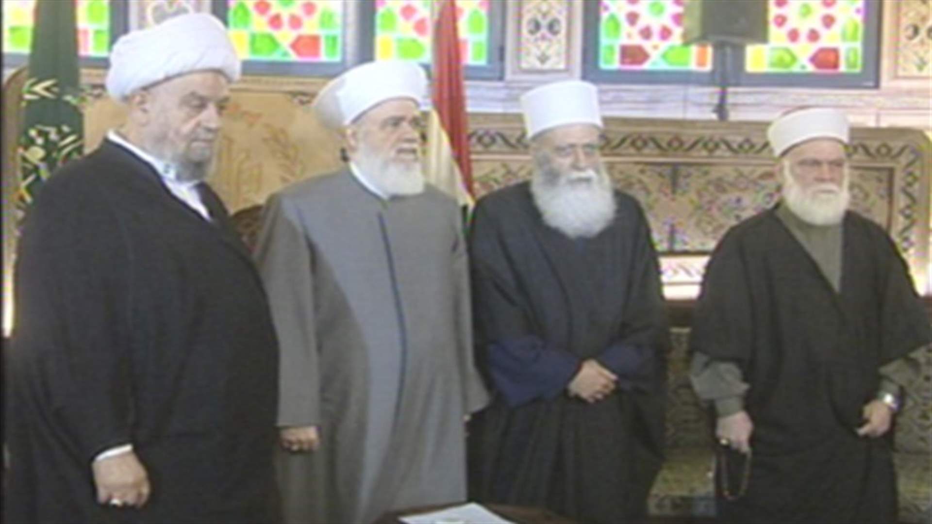 Islamic summit calls for distancing Lebanon from region’s events