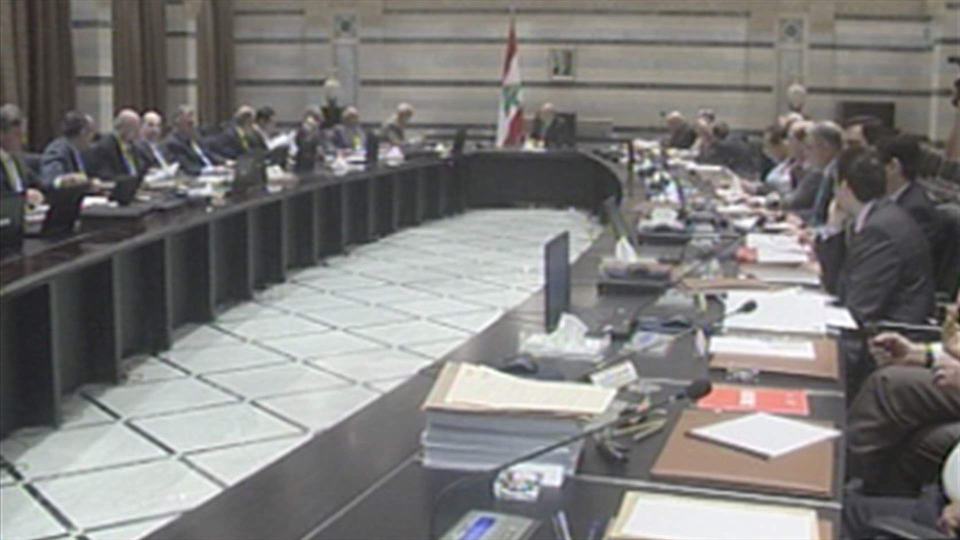 Cabinet convenes as civil servants stage massive protest
