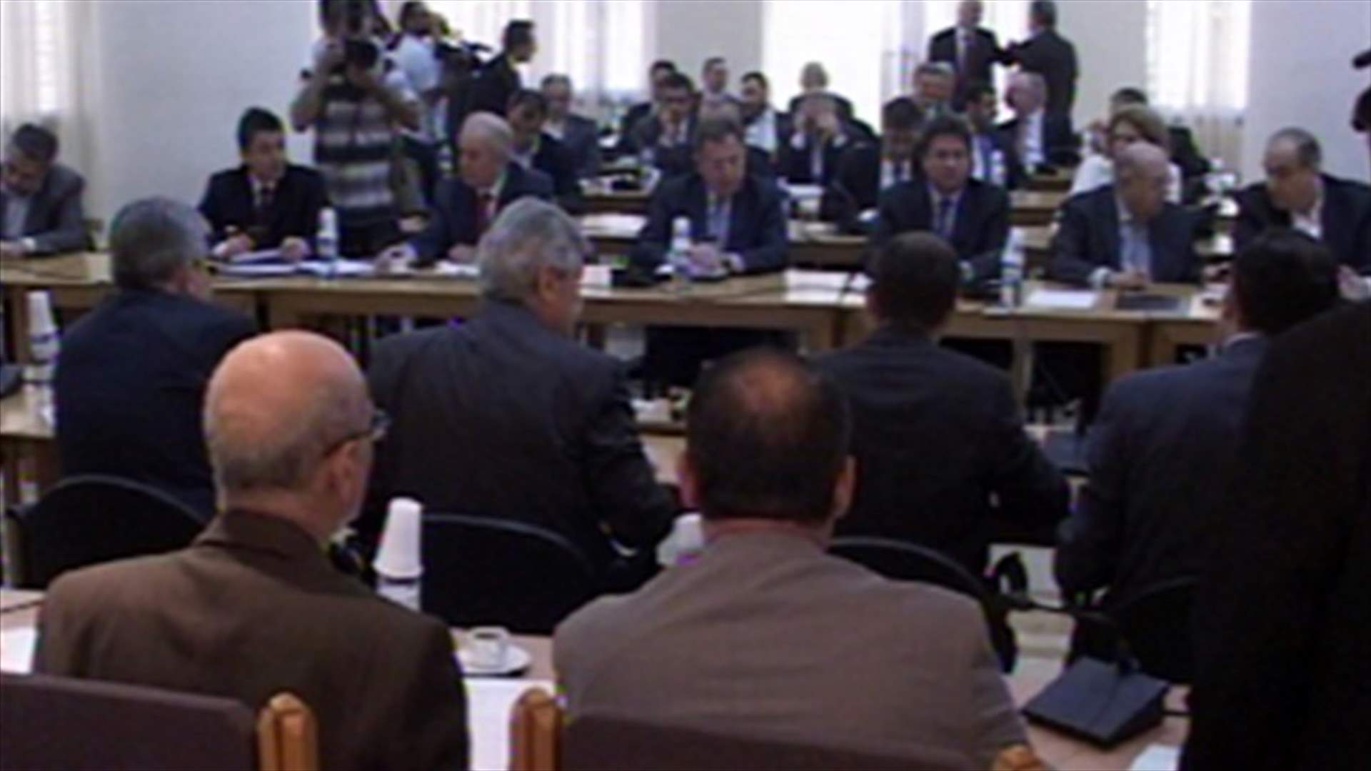 Heated debates in parliament over electricity issue