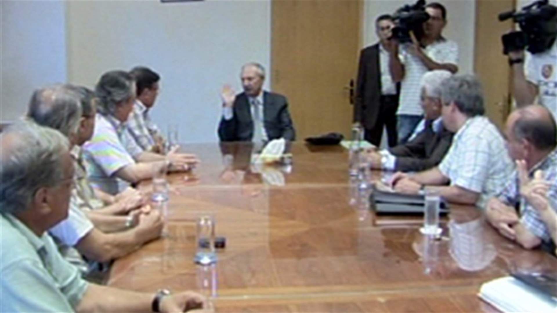 Safadi meets with Union Coordination Committee 