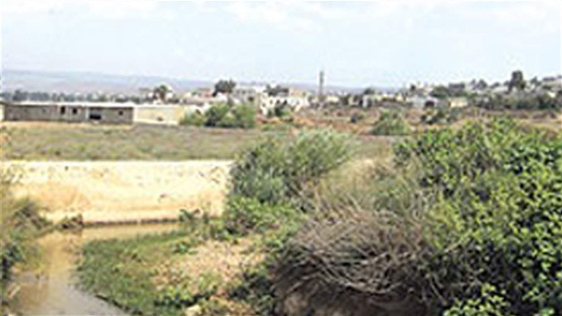 ضابط سوري في البقاع الأوسط؟