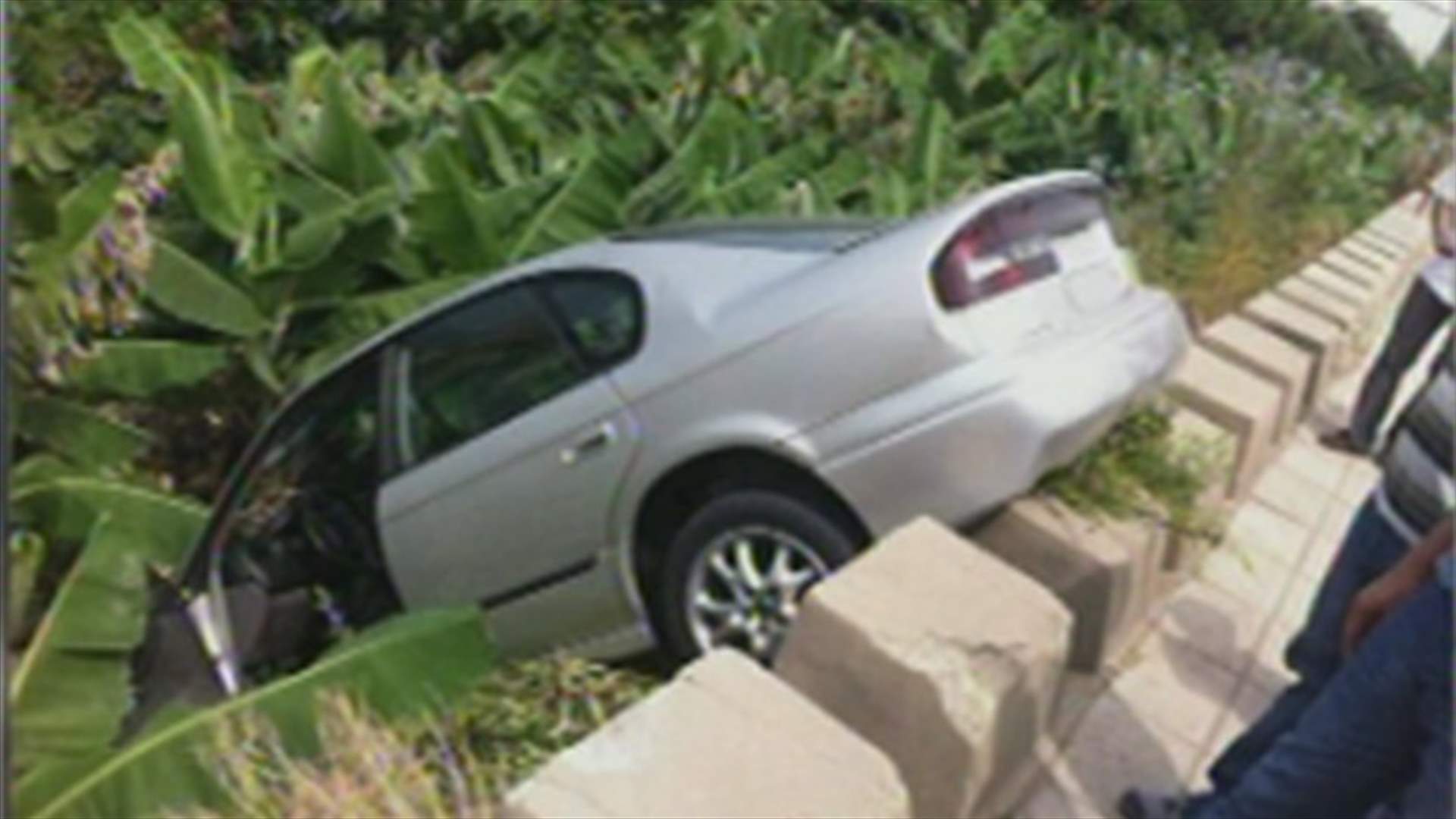Car accident off Halat marine road