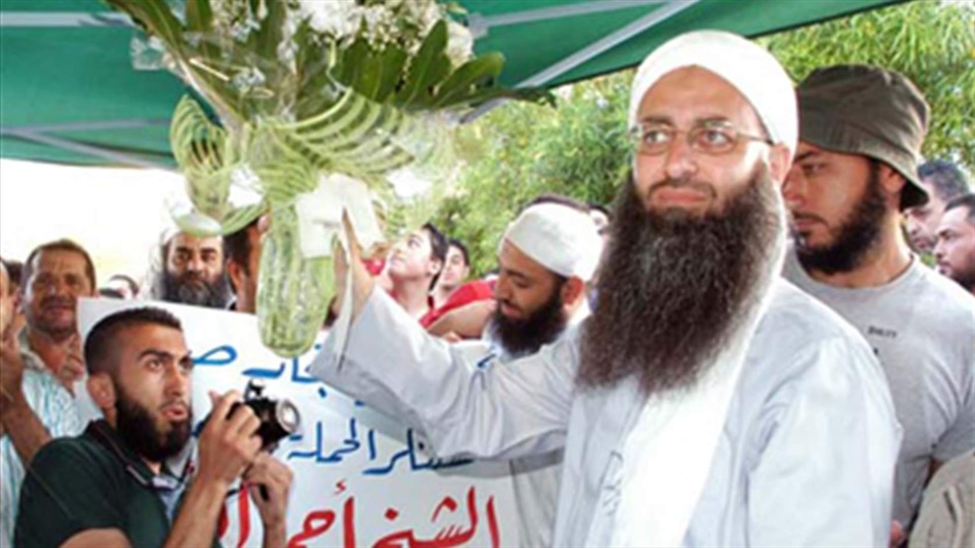 After nearly a month, al-Assir lifts his sit-in 
