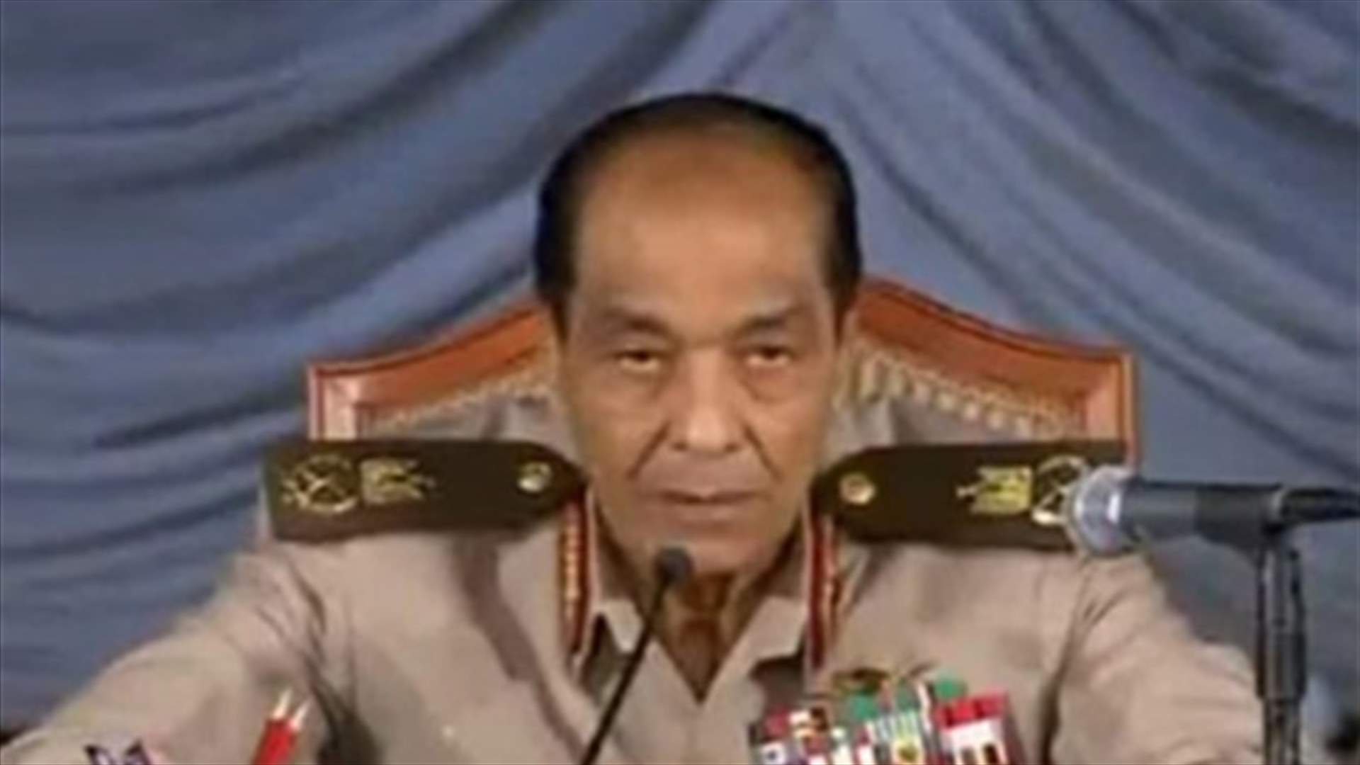 Egypt's Tantawi keeps defence ministry post