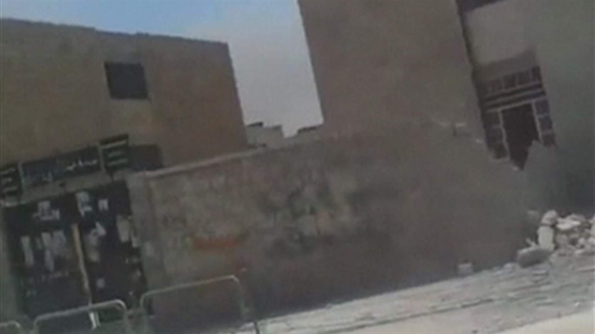 Syria troops shell Aleppo neighborhoods